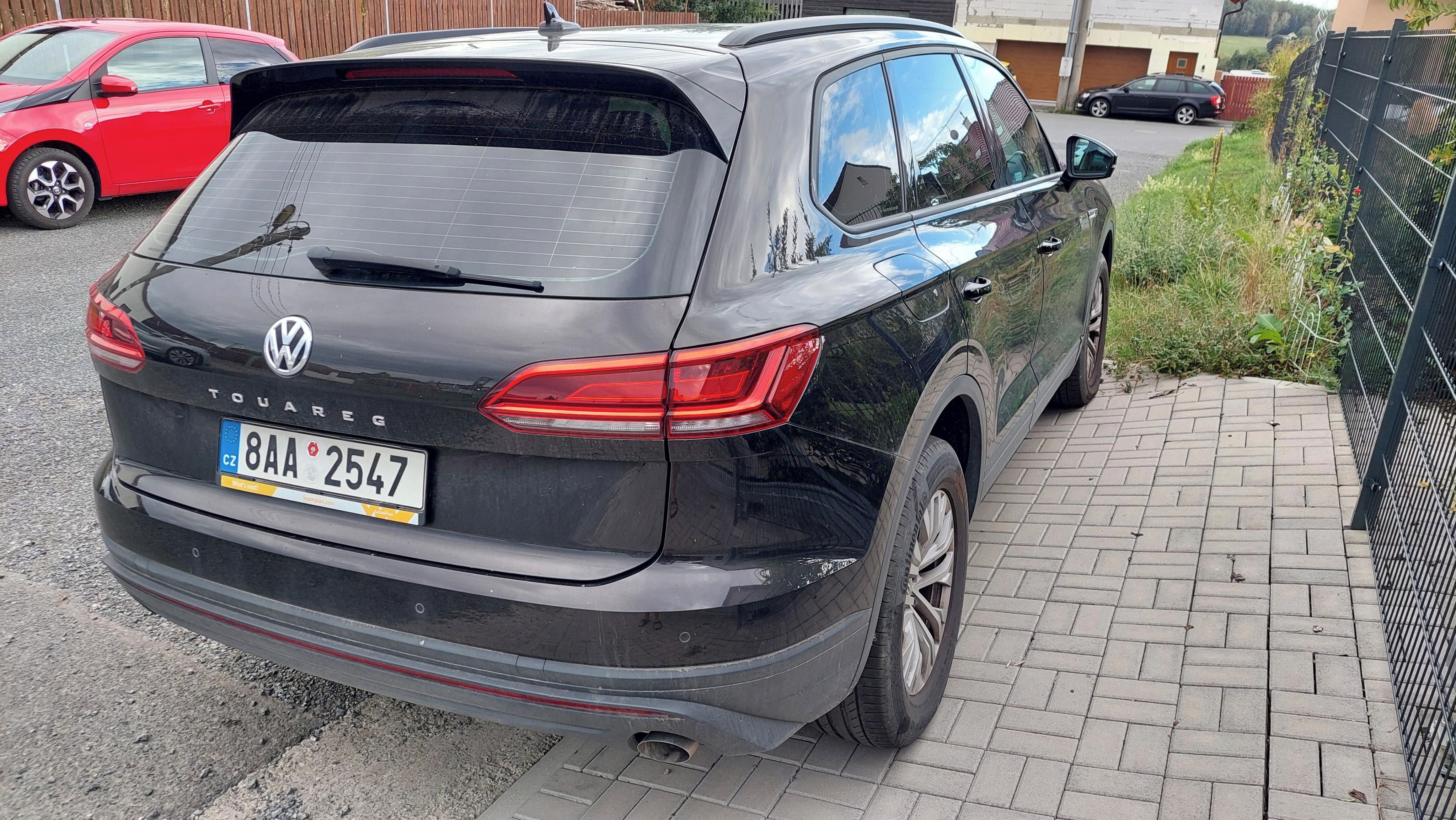 Volkswagen Touareg, DPH,Innovis,ACC,Lane,170kw,8AT - fotka 3