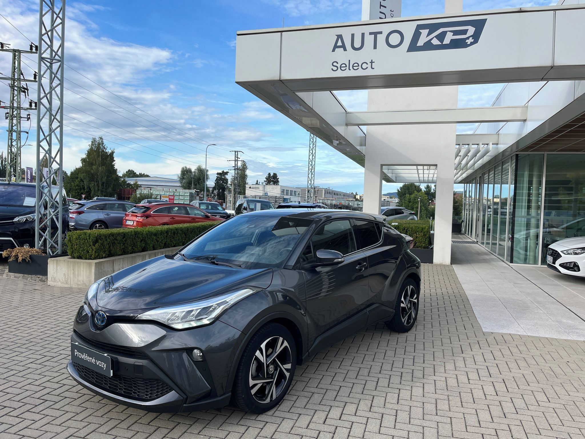 Toyota C-HR, 1.8 Hybrid e-CVT Style