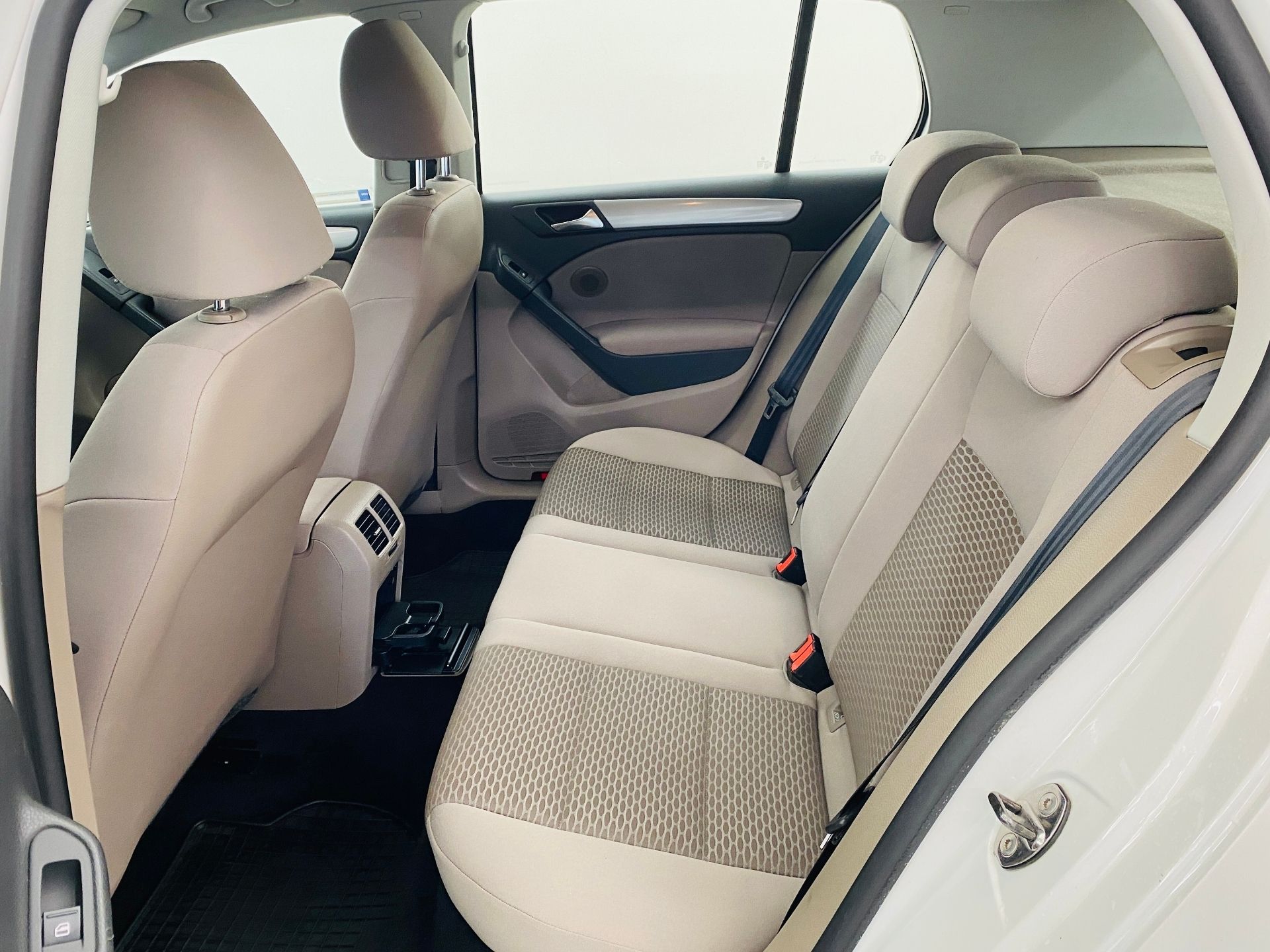 Volkswagen Golf, 2.0 TDI 103kW 4x4 - fotka 6