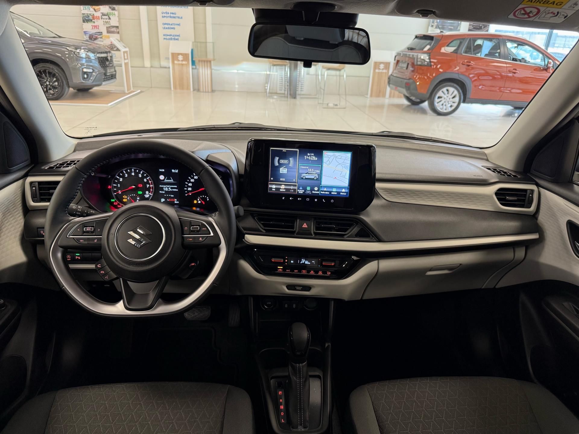 Suzuki Swift, PREMIUM 1.2 HYBRID CVT 4x2 MY2 - fotka 5