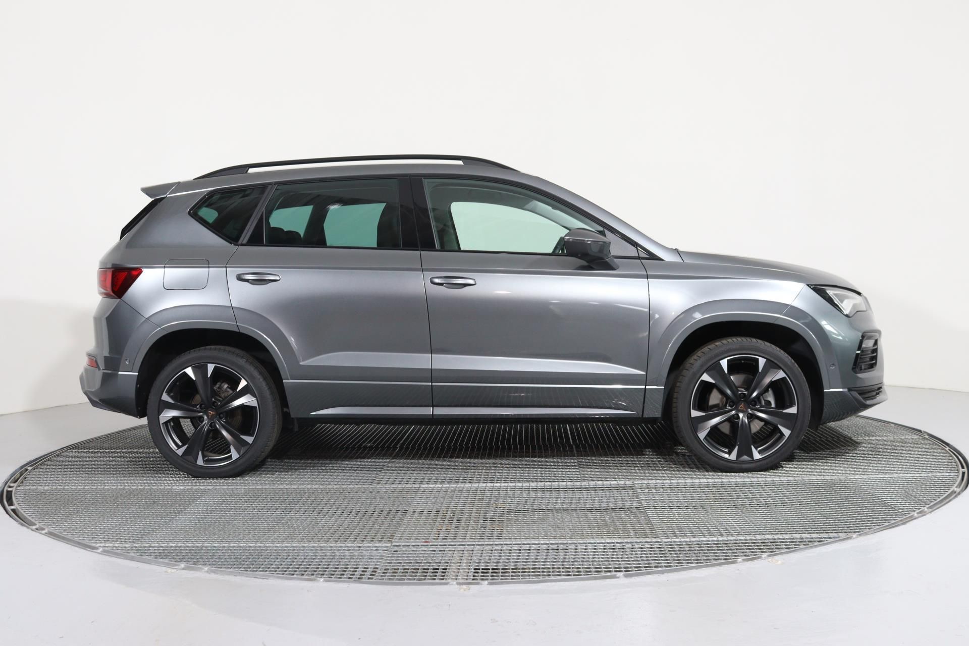 Cupra Ateca, 1.5 TSI 150k DSG - fotka 3