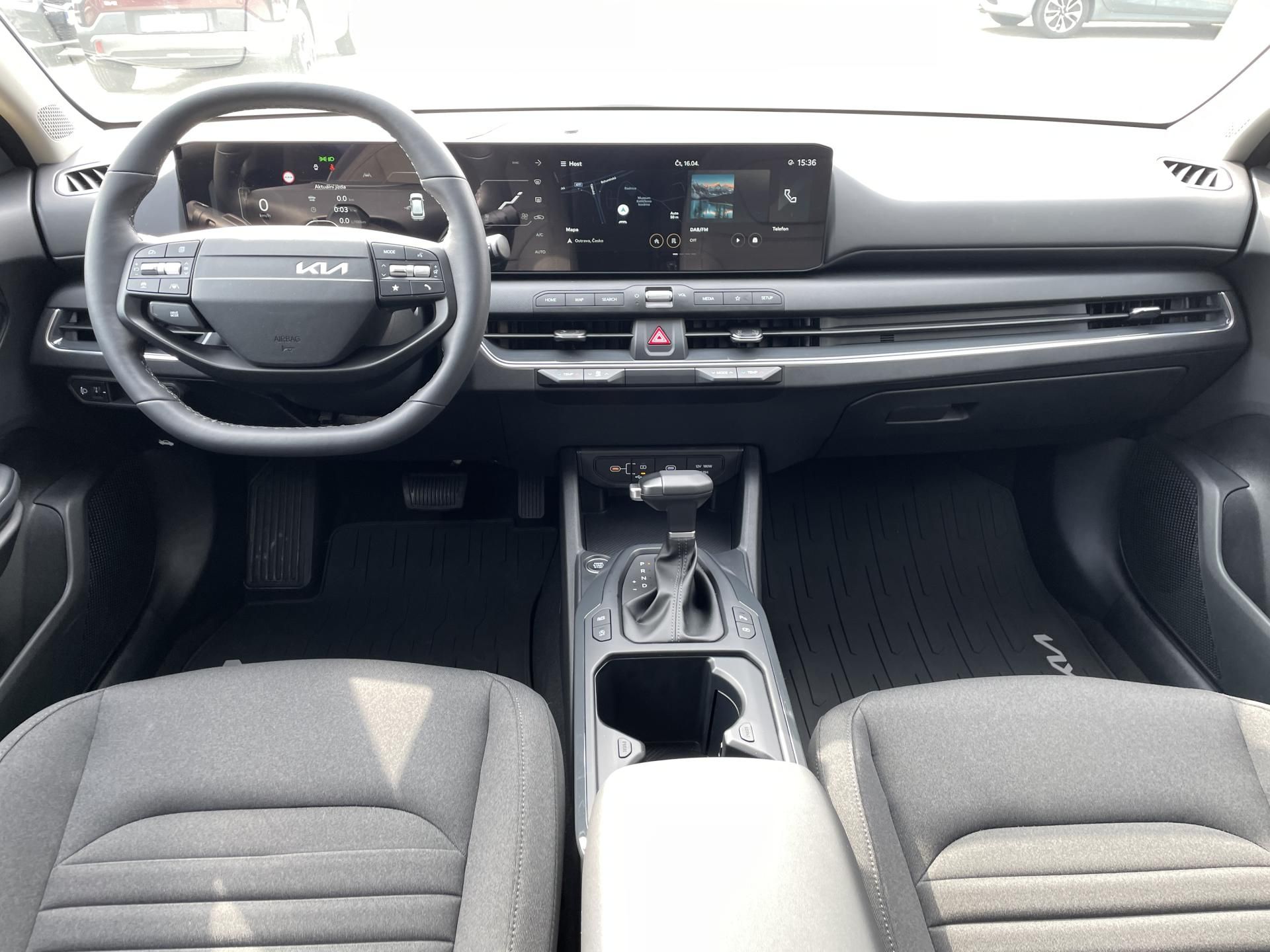 Kia K4, 1,6T-GDi  EXCLUSIVE 7DCT - fotka 6