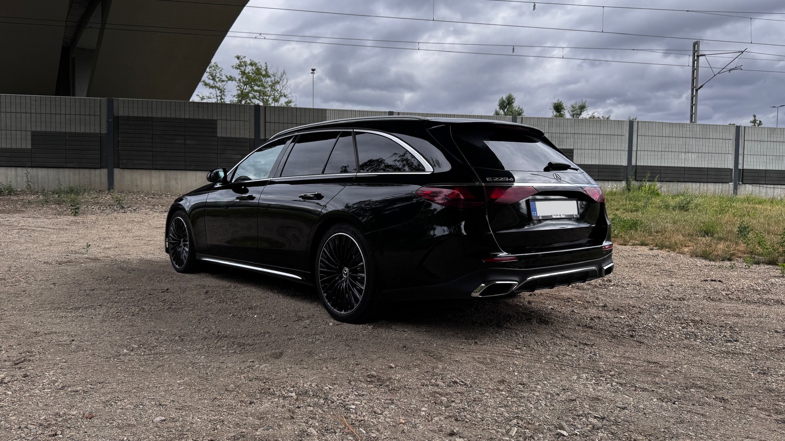 Mercedes-Benz Třídy E, E220d, AMG, ZÁRUKA, PANORAMA - fotka 6