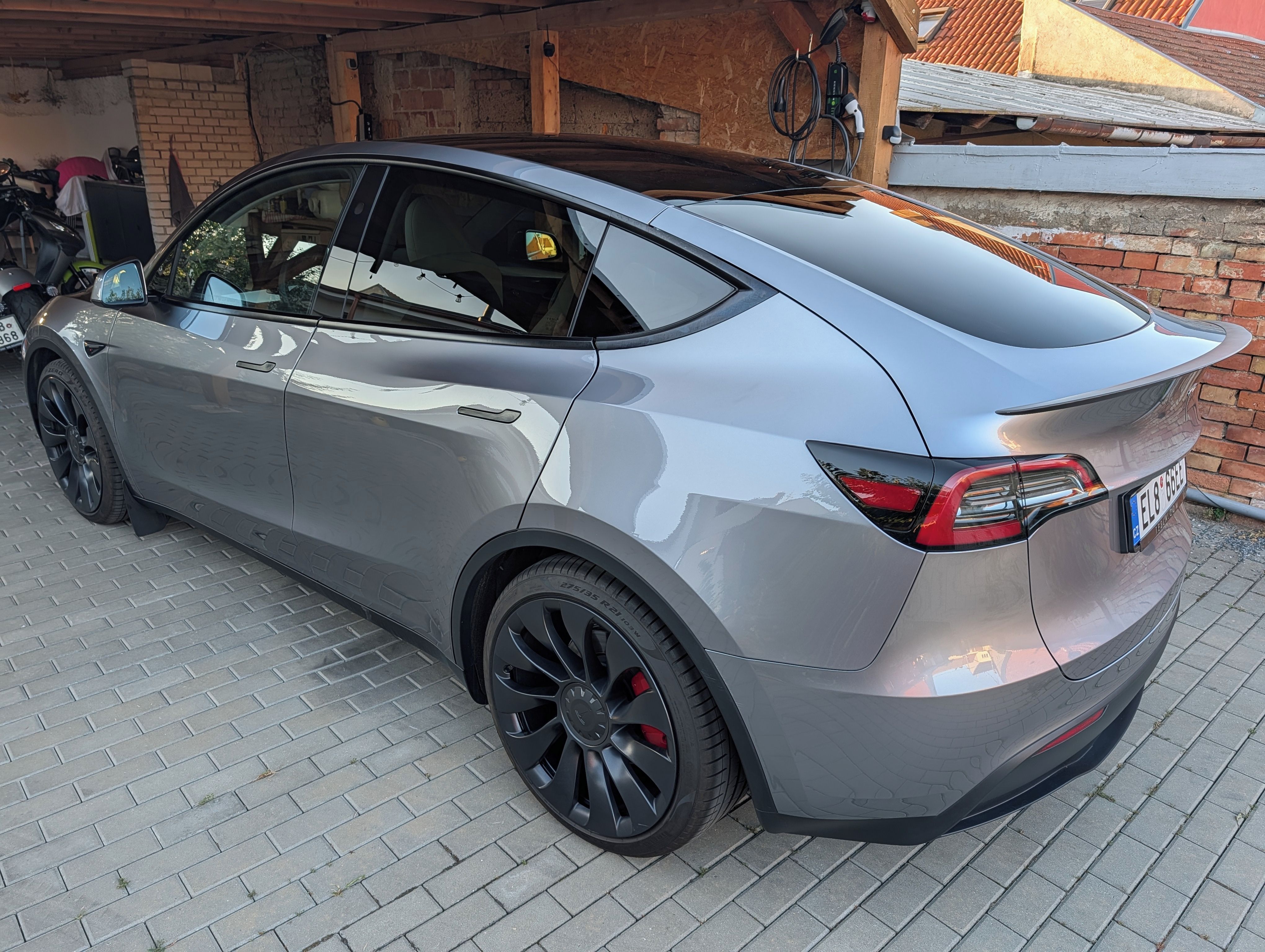Tesla Model Y, Performance - fotka 4
