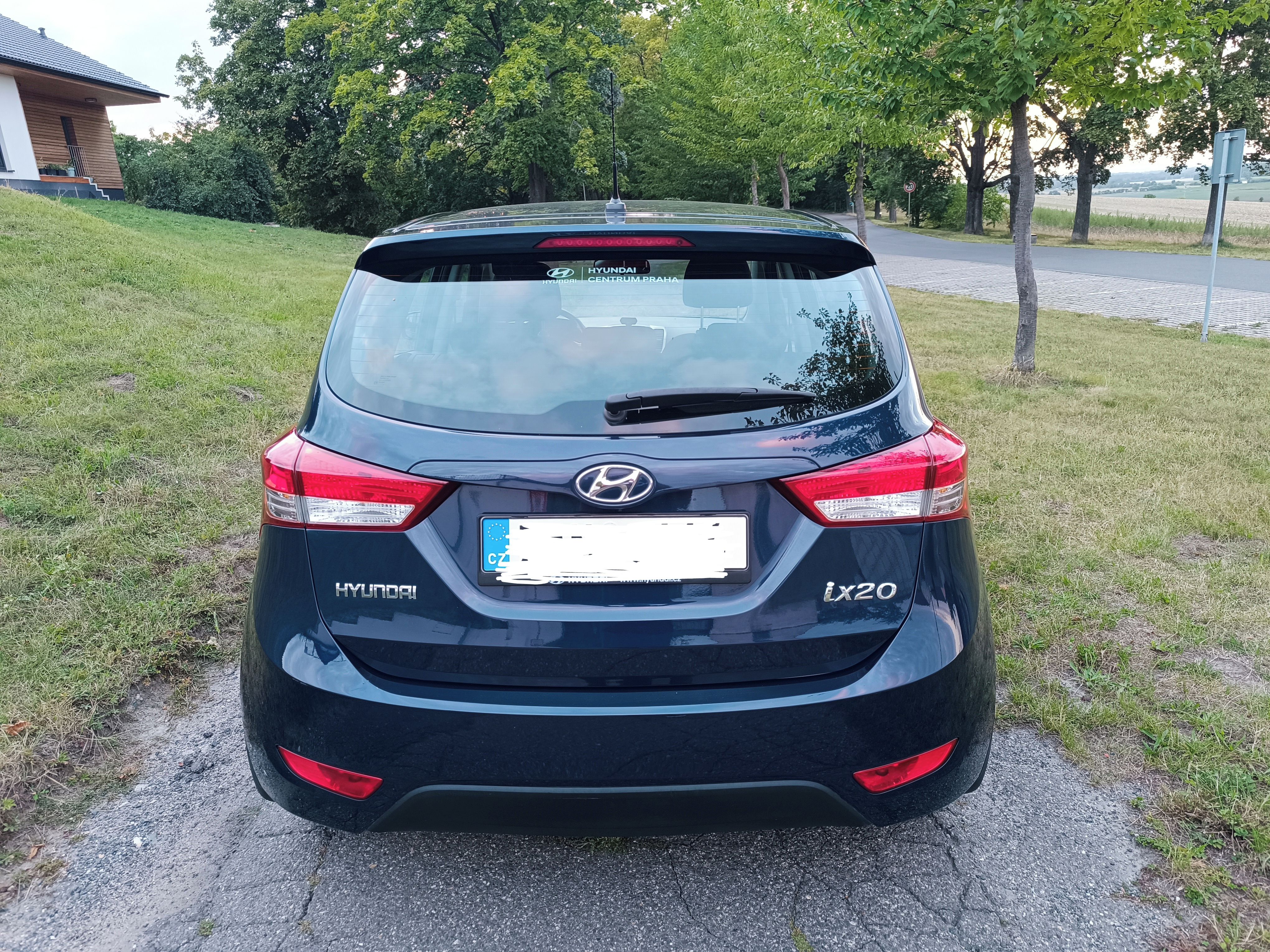 Hyundai ix20, 1,6 benzín 91kW, ČR, 2.maj. - fotka 6