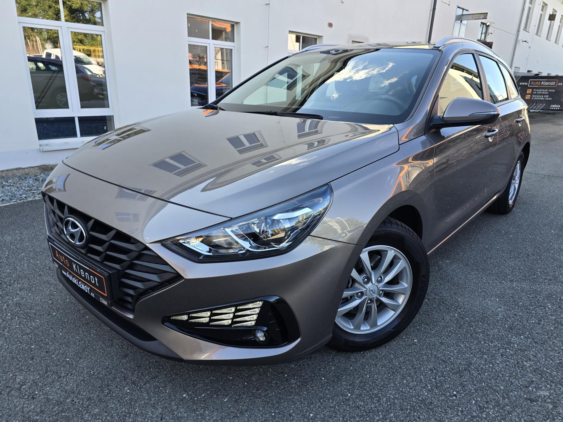 Hyundai i30, 88kW COMFORT LED KAMERA NAVI