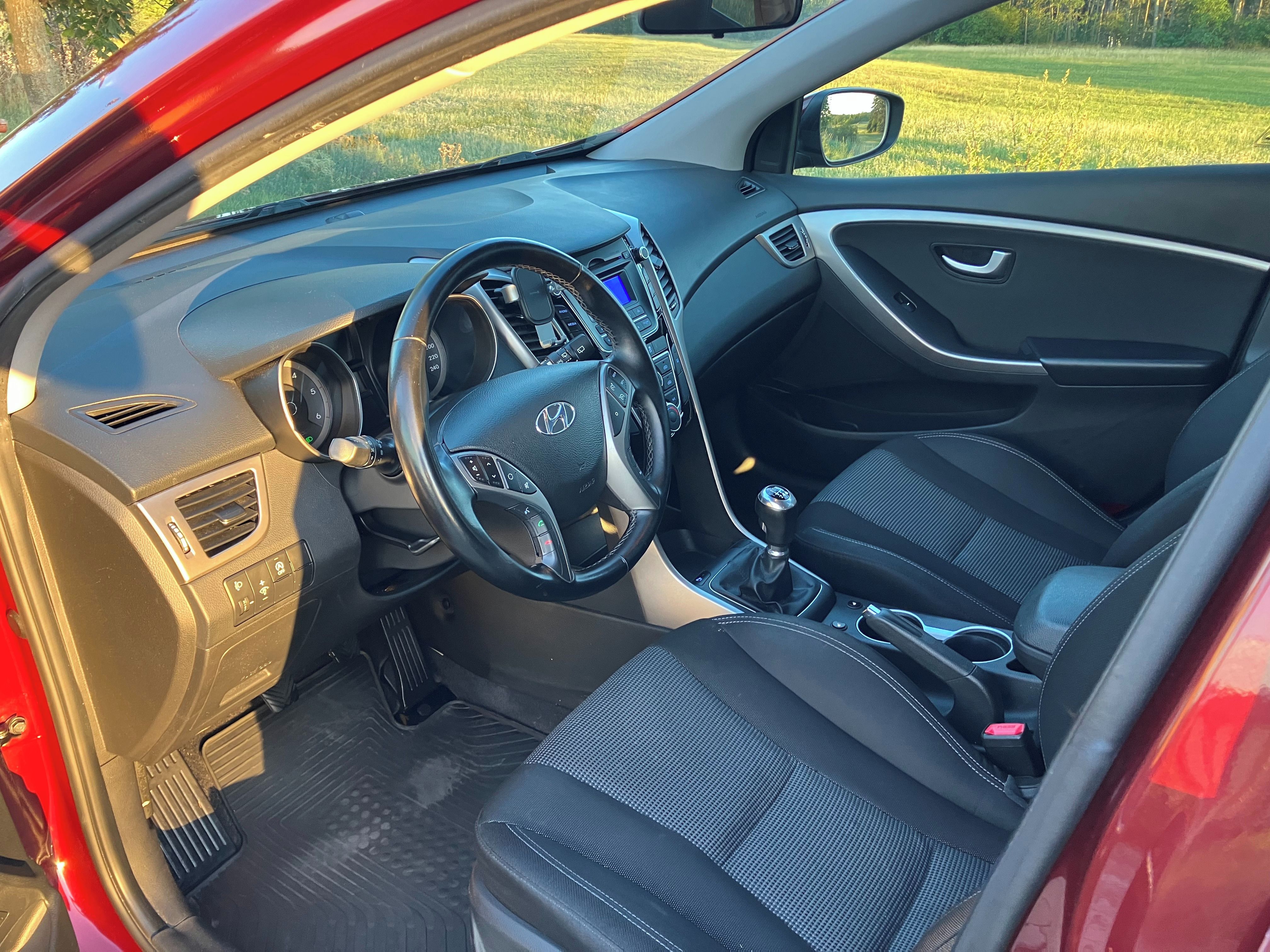 Hyundai i30, 1.6 CRDi 81 kW, nízká spotřeba - fotka 4