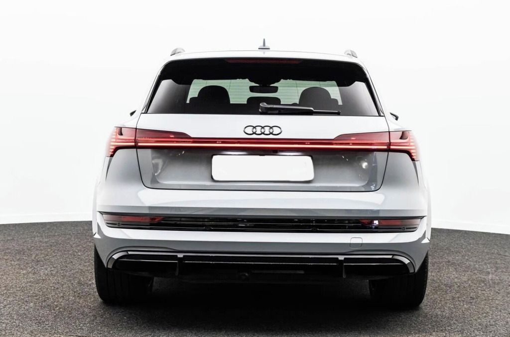 Audi e-tron, quattro S Black*Kůže*Kamera* - fotka 6