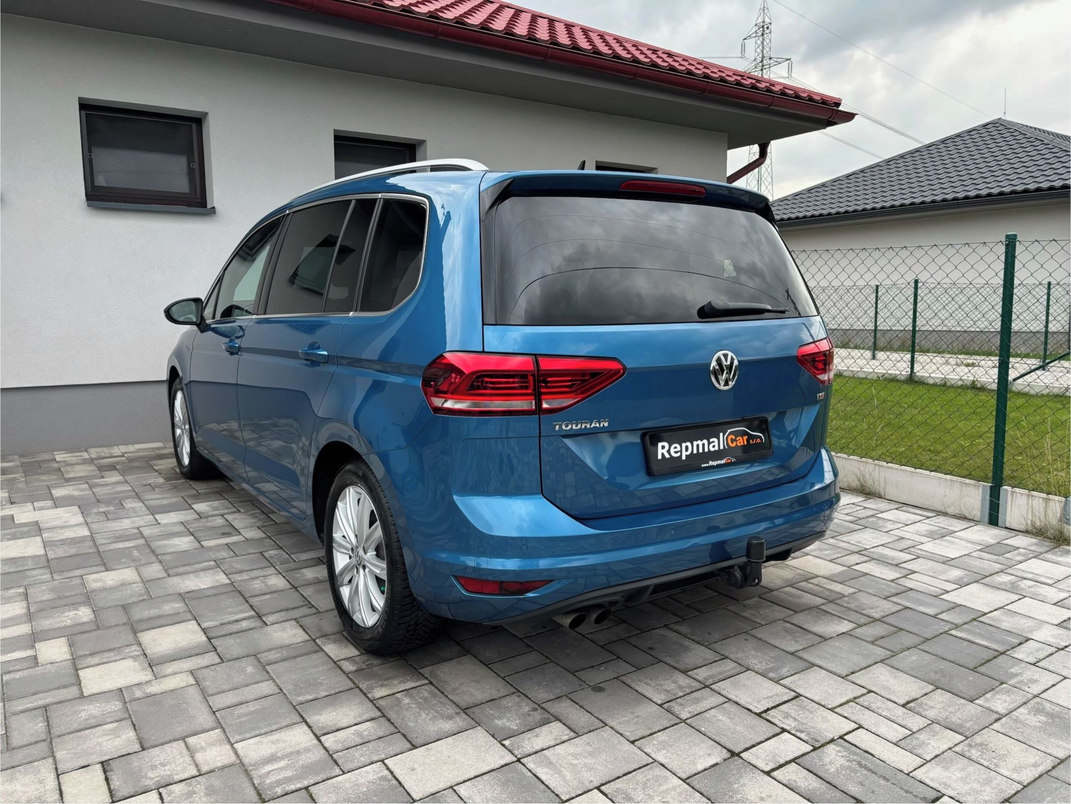 Volkswagen Touran, 1.4TSi 110kW Highline, Tažné - fotka 4