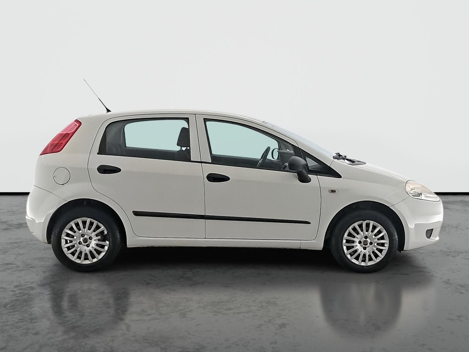 Fiat Punto, 1.2, ČR,1.maj, za skvělou cenu - fotka 6