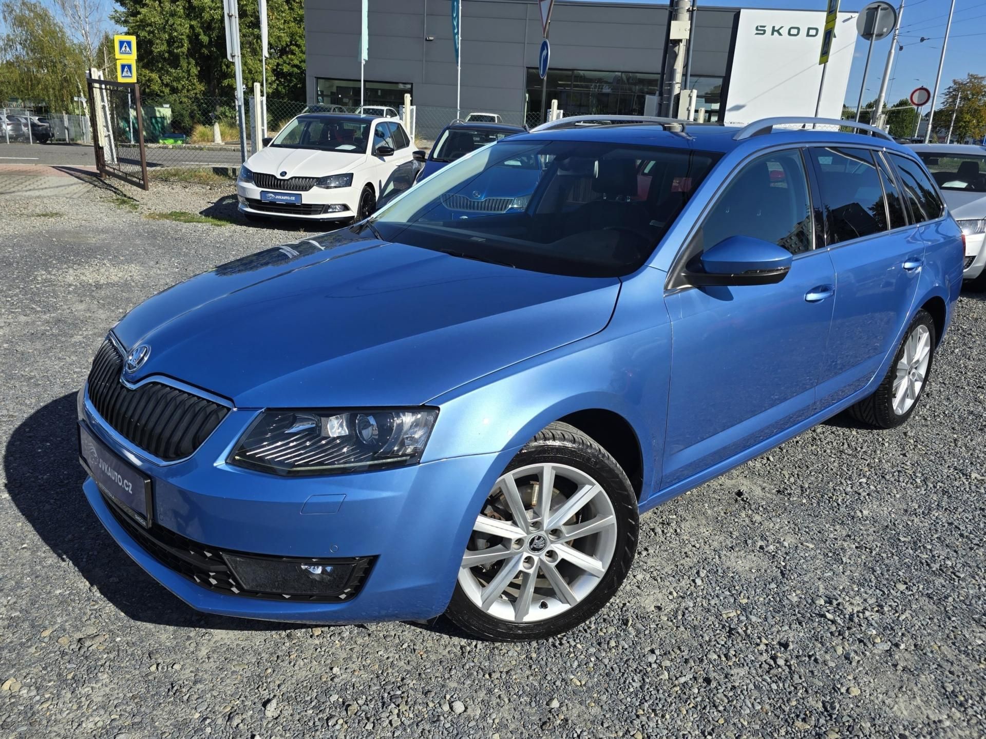 Škoda Octavia, 1.4TSI Bi XENON PANO 100% STAV - fotka 2