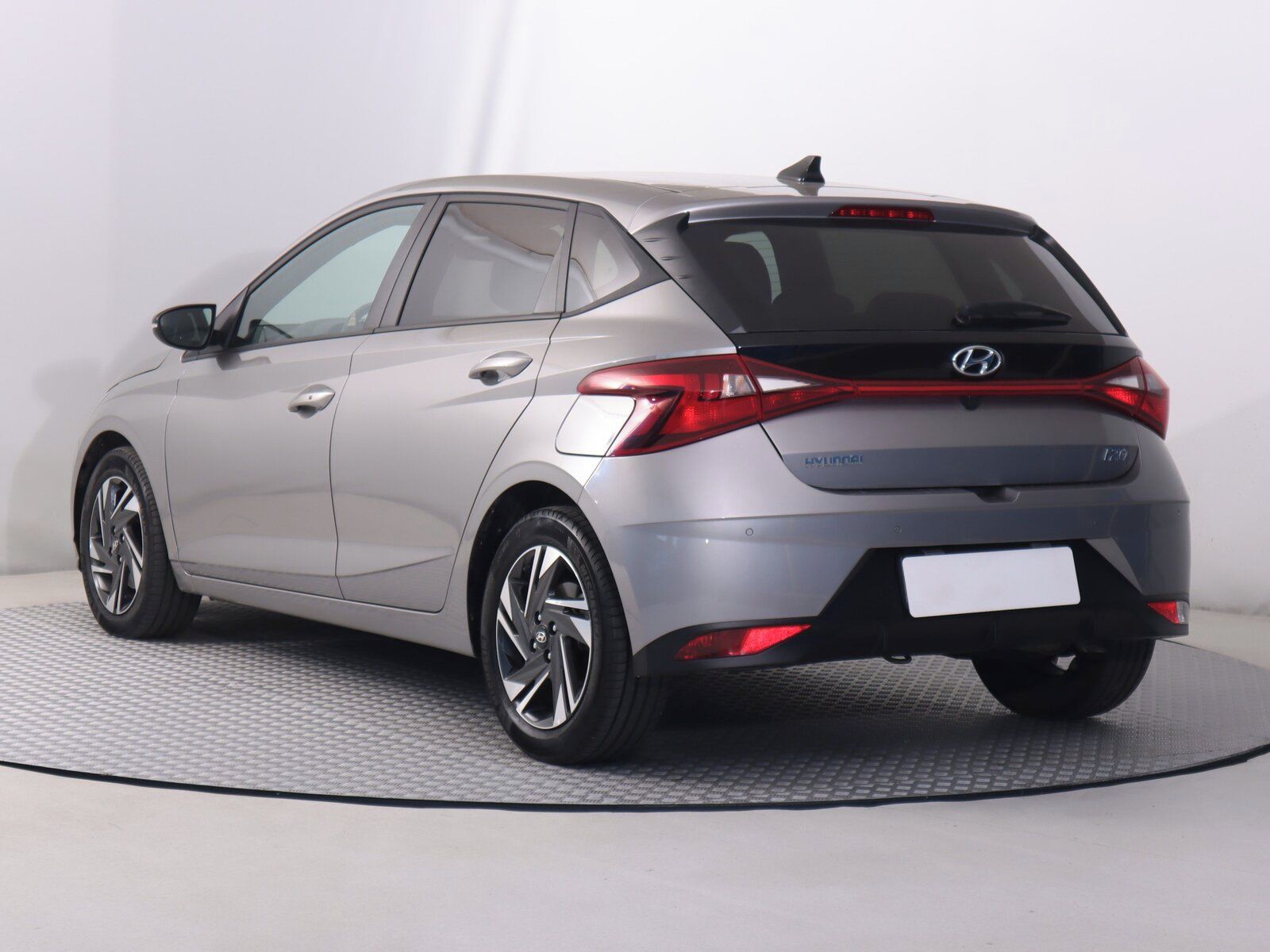 Hyundai i20, 1.0 T-GDI, Family, Automat - fotka 4