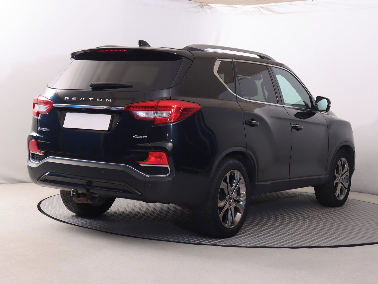 SsangYong Rexton, 2.2 Diesel, 4X4, Automat - fotka 5