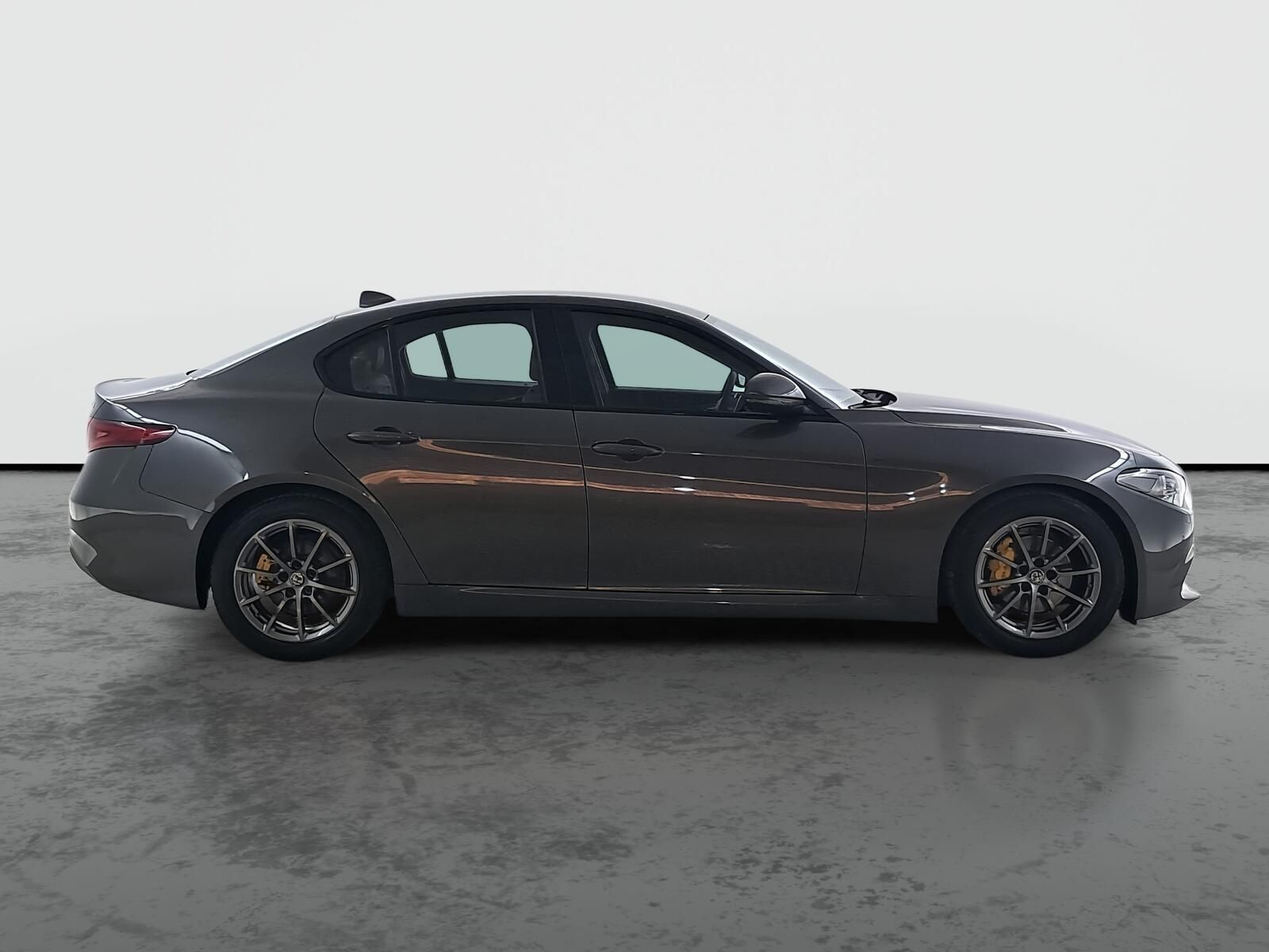 Alfa Romeo Giulia, 2.0 Turbo, Automat, Serv.kniha - fotka 6
