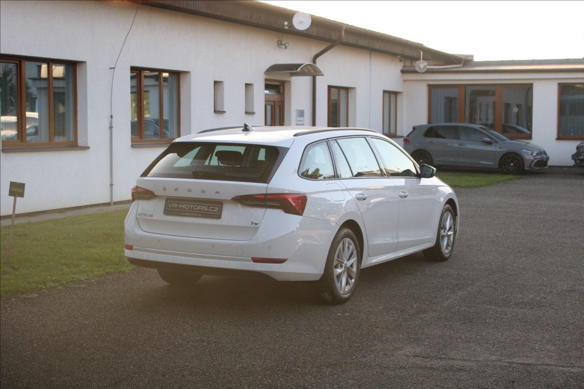 Škoda Octavia, 1,4   iV PLUGIN Hybrid - fotka 5