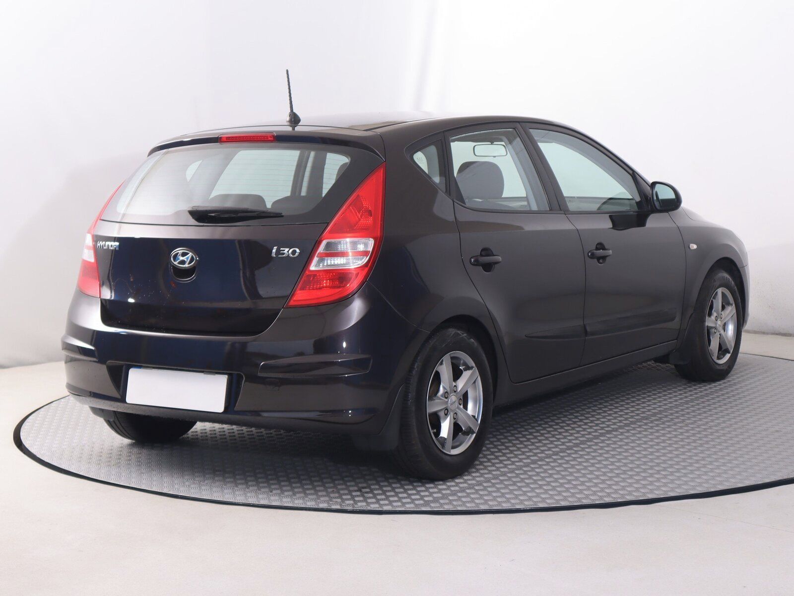 Hyundai i30, 1.4 CVVT, Serv.kniha - fotka 5