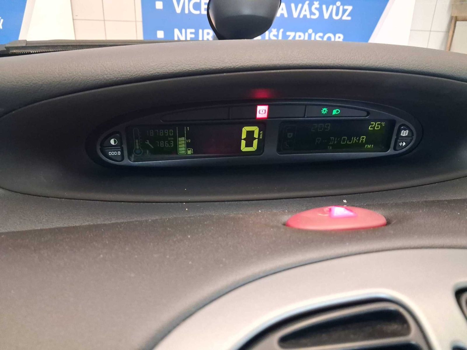 Citroën Xsara Picasso, 1.6 16V, ČR,1.maj, Serv.kniha - fotka 3