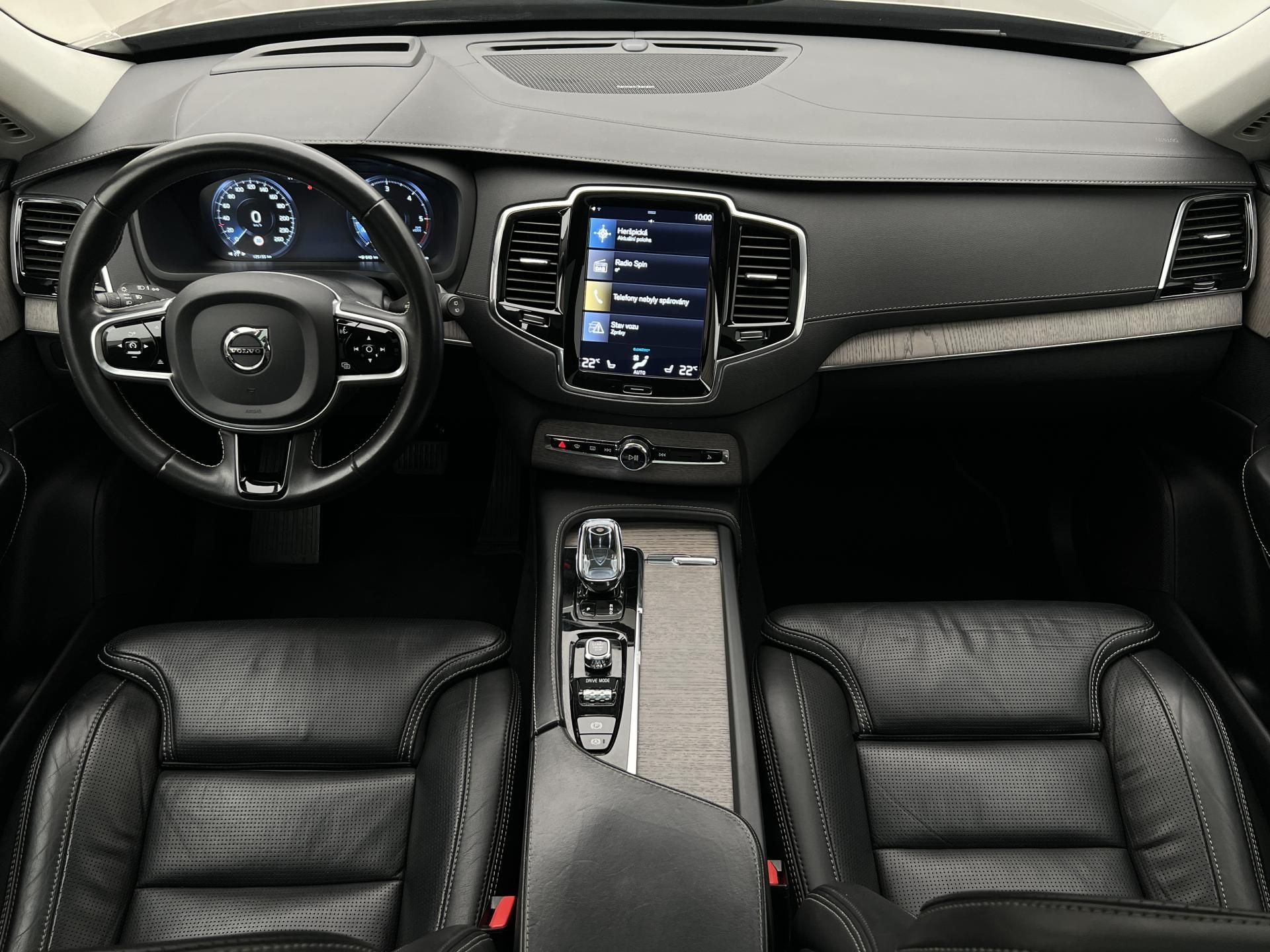 Volvo XC90, B5 AWD INSCRIPTION 7 MÍST - fotka 2