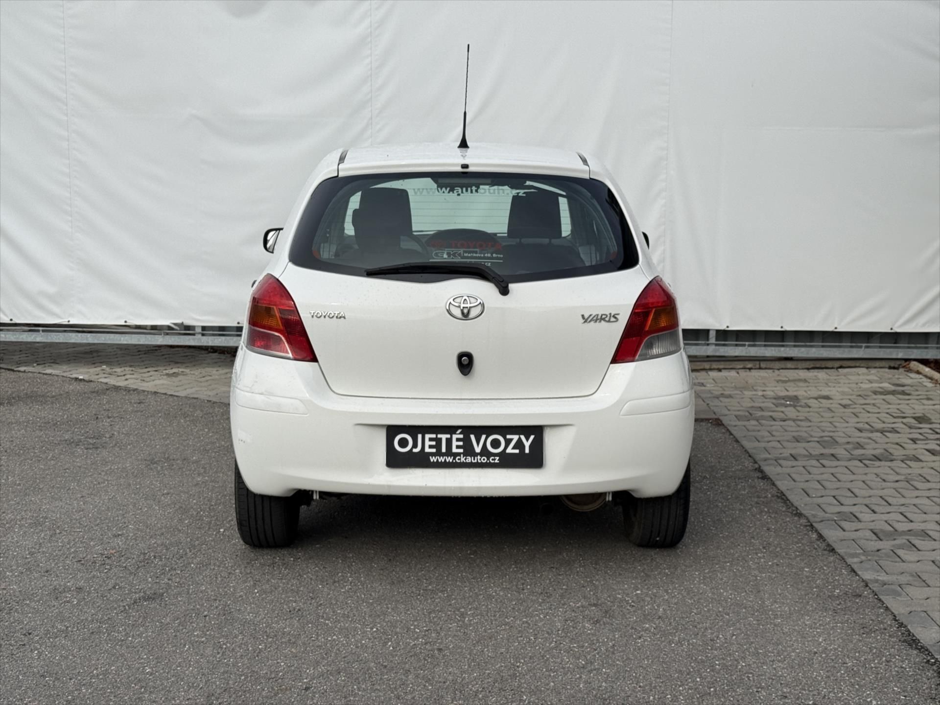Toyota Yaris, 1,3 Terra Cool - fotka 5