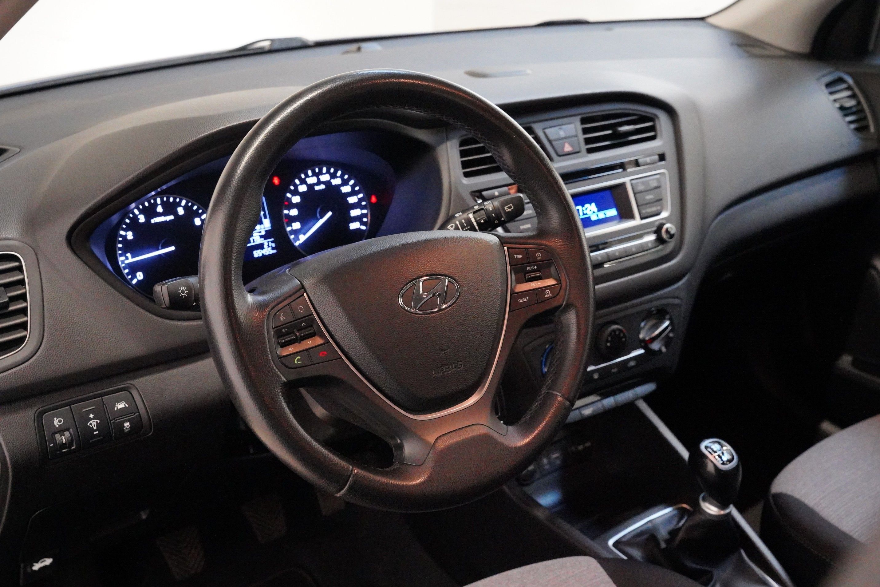 Hyundai i20, 1.2 MPI 62 kW - fotka 5
