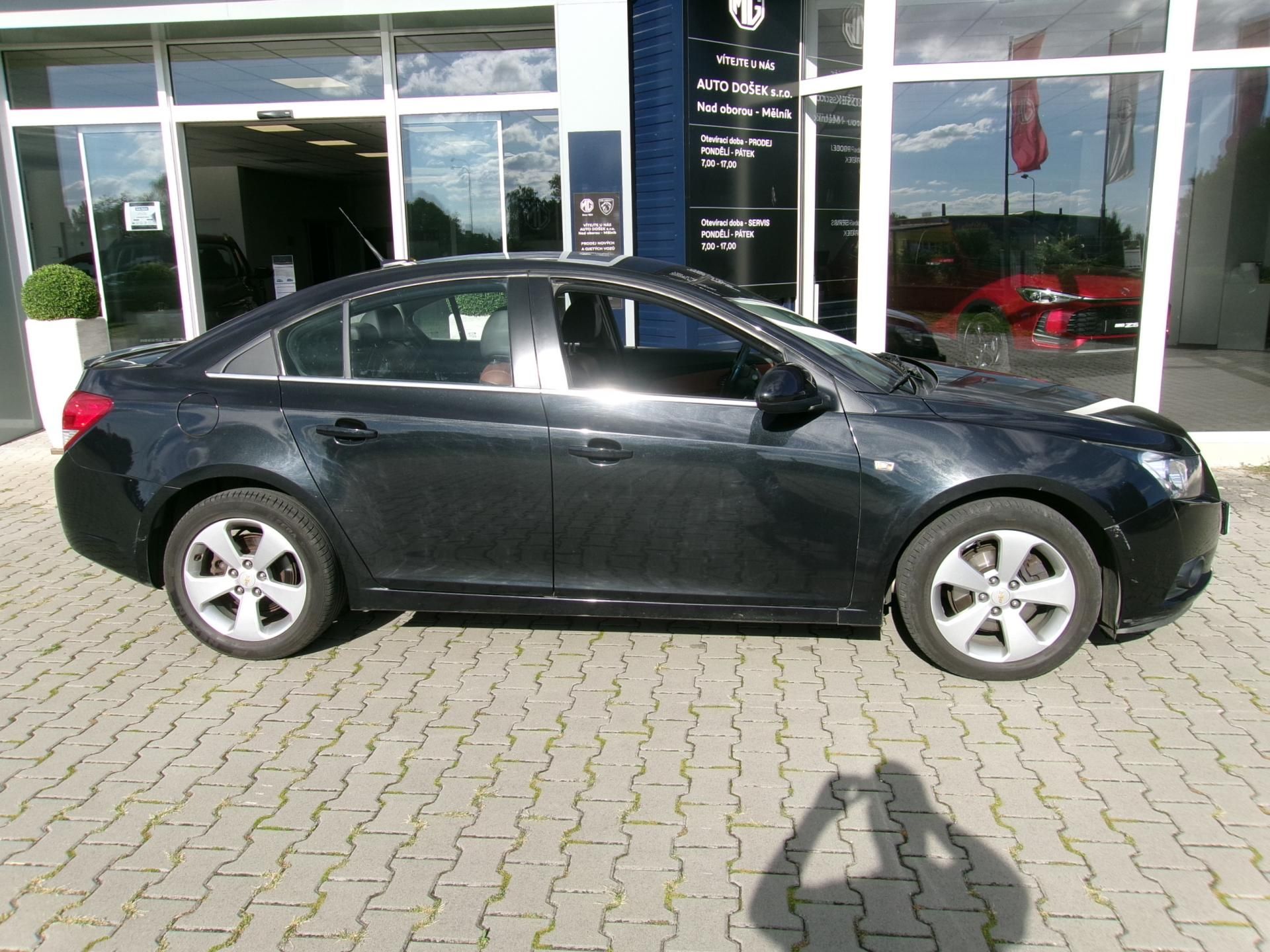 Chevrolet Cruze, 2.0 - fotka 4