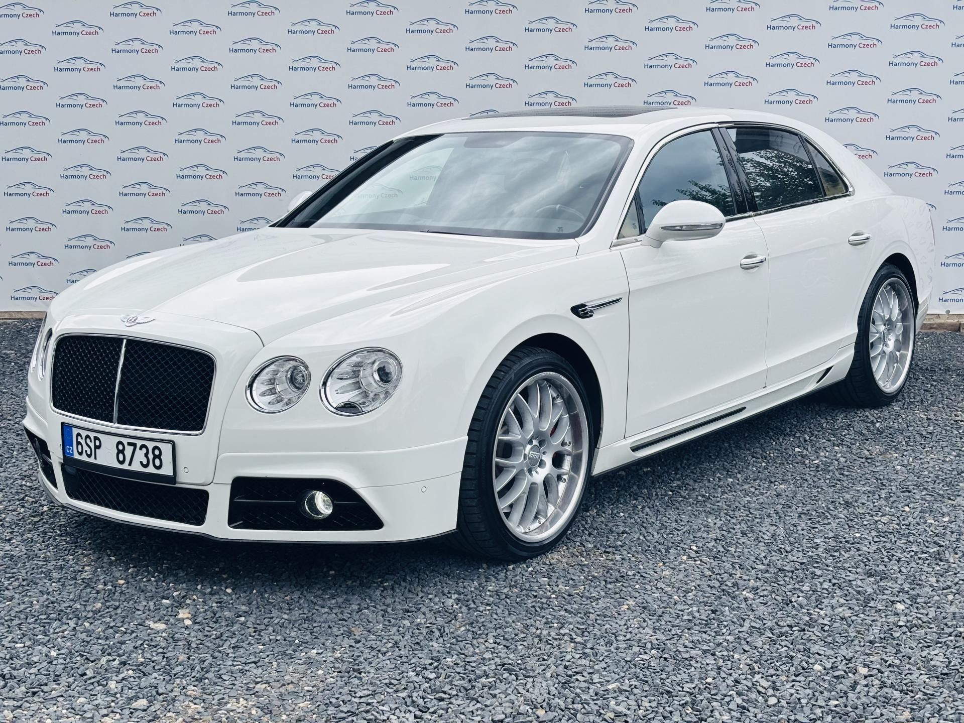 Bentley Flying Spur, 4.0 V8, 373kW, 4X4 - fotka 3