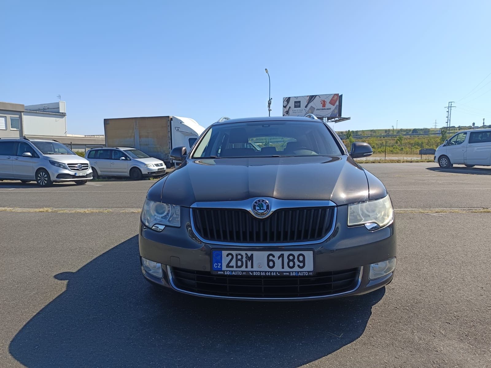 Škoda Superb - fotka 2