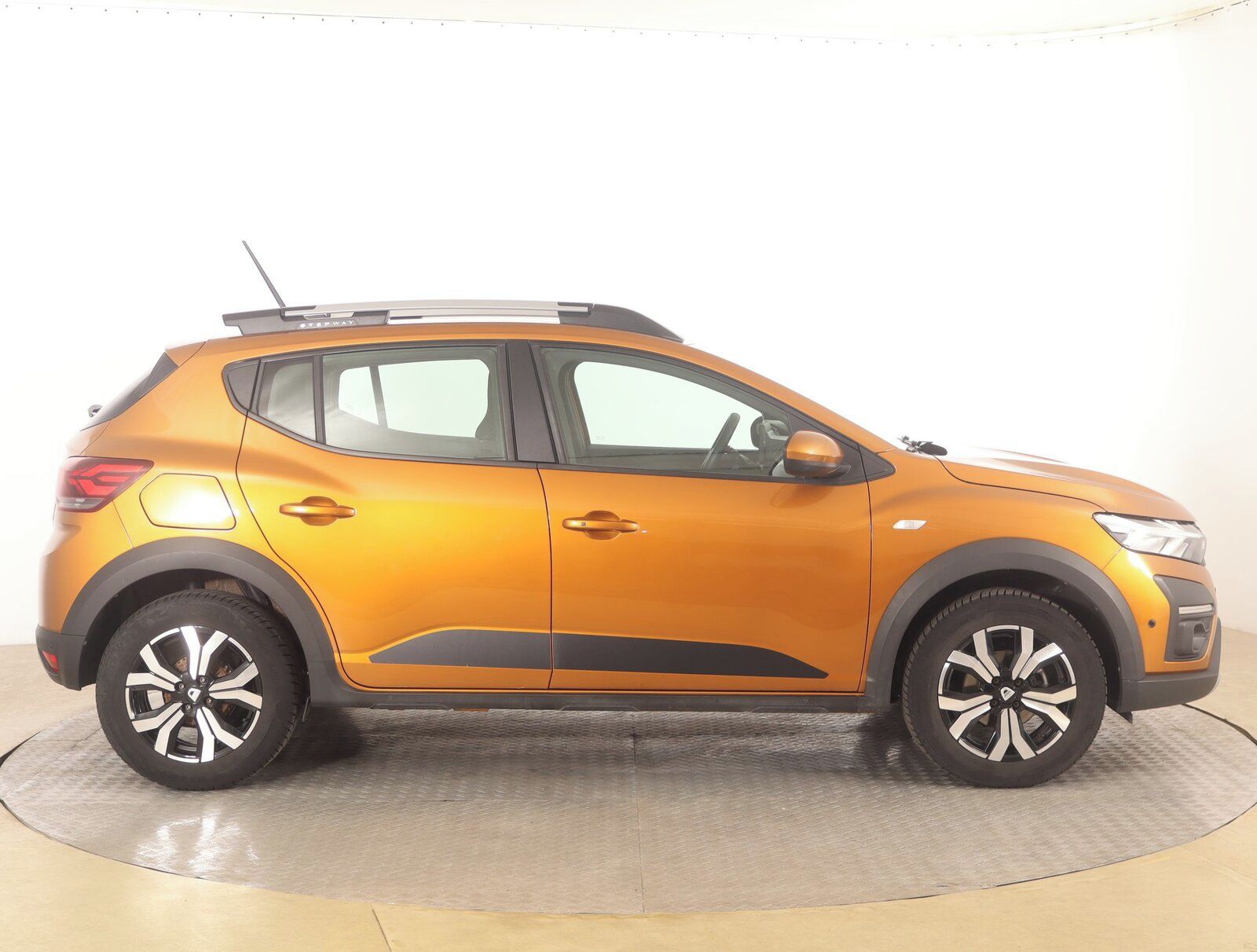 Dacia Sandero, 1.0 TCe, Automat, Serv.kniha - fotka 6