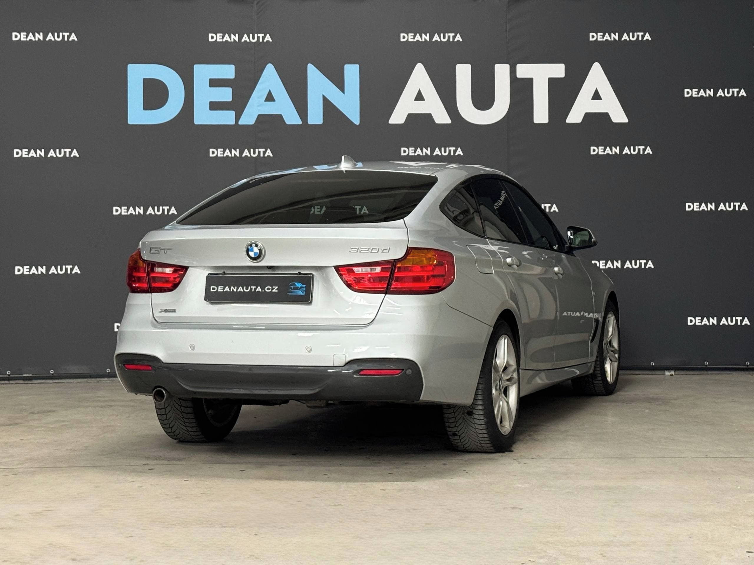 BMW Řada 3, 320d GT M-Packet xDrive, ČR - fotka 3