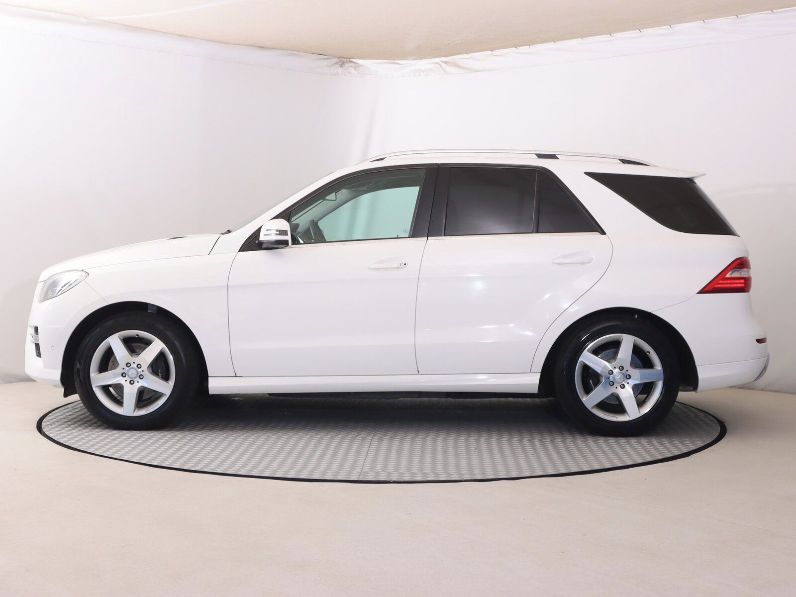 Mercedes-Benz Třídy M, ML 350 BlueTEC, 4X4, Automat - fotka 3