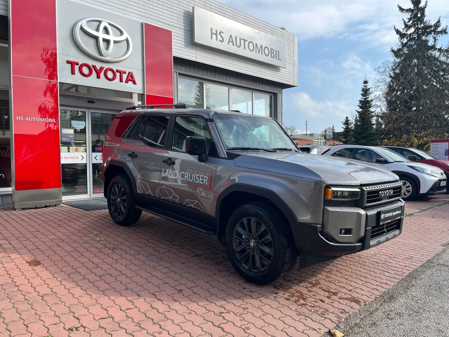 Toyota Land Cruiser, 2,8L MHEV 8AT 4x4 Executive - fotka 3