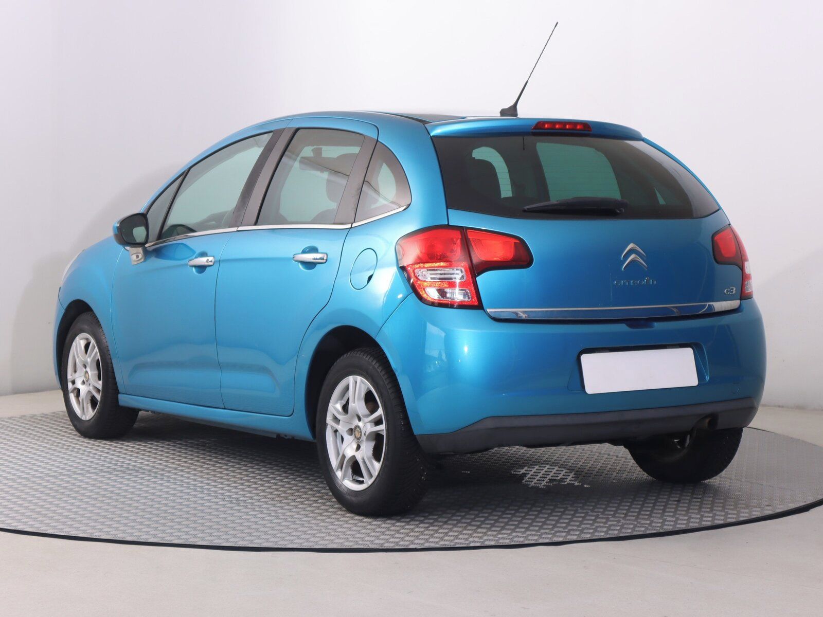 Citroën C3, 1.4 i - fotka 4