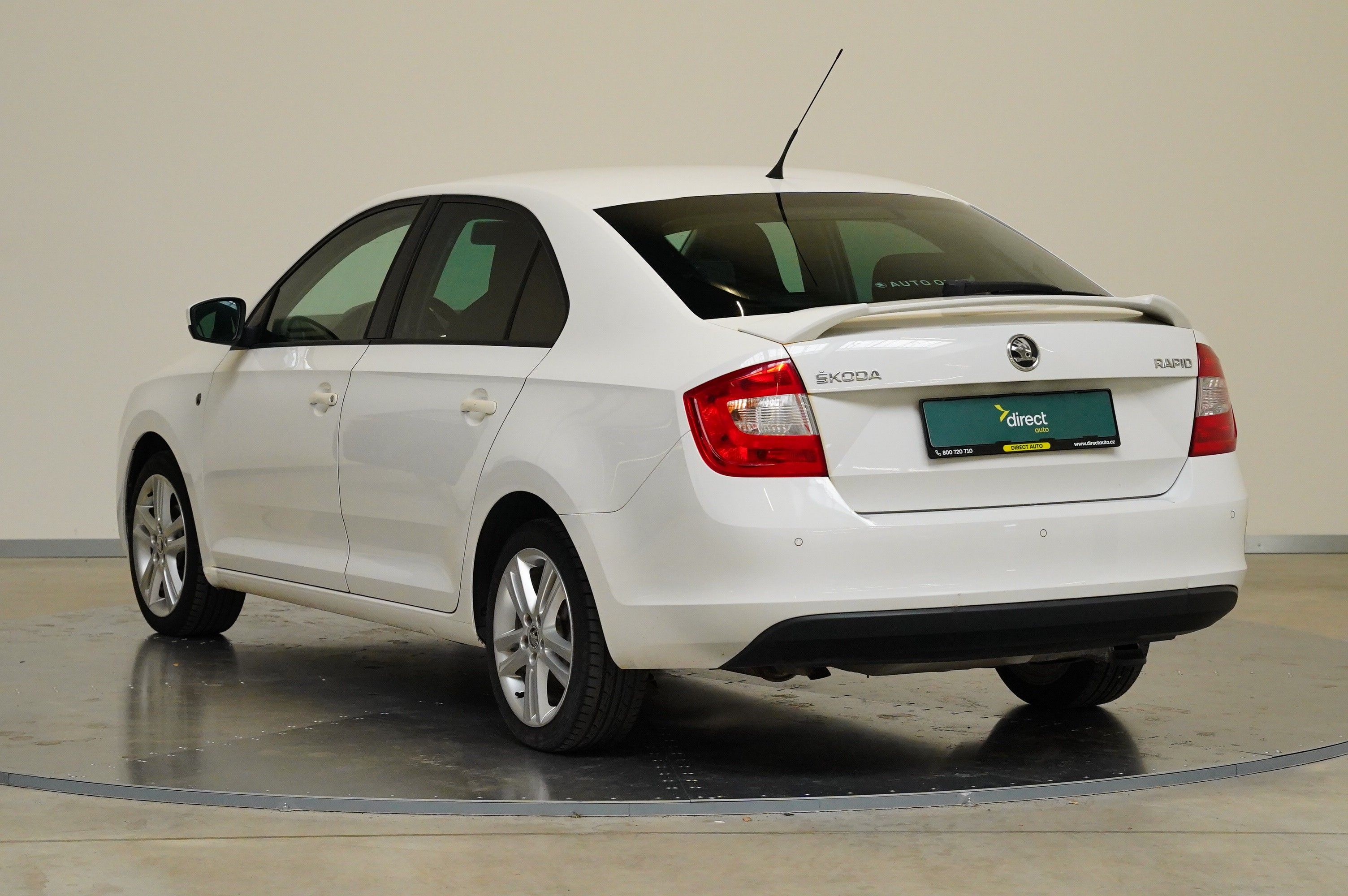 Škoda Rapid, 1.2 TSI 63 kW Ambition Plus - fotka 4