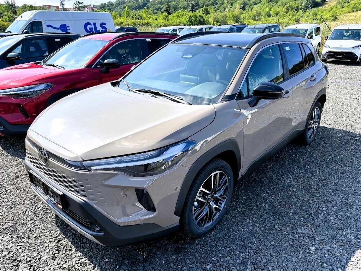 Toyota Corolla Cross, 2,0 Executive Skyview - fotka 3