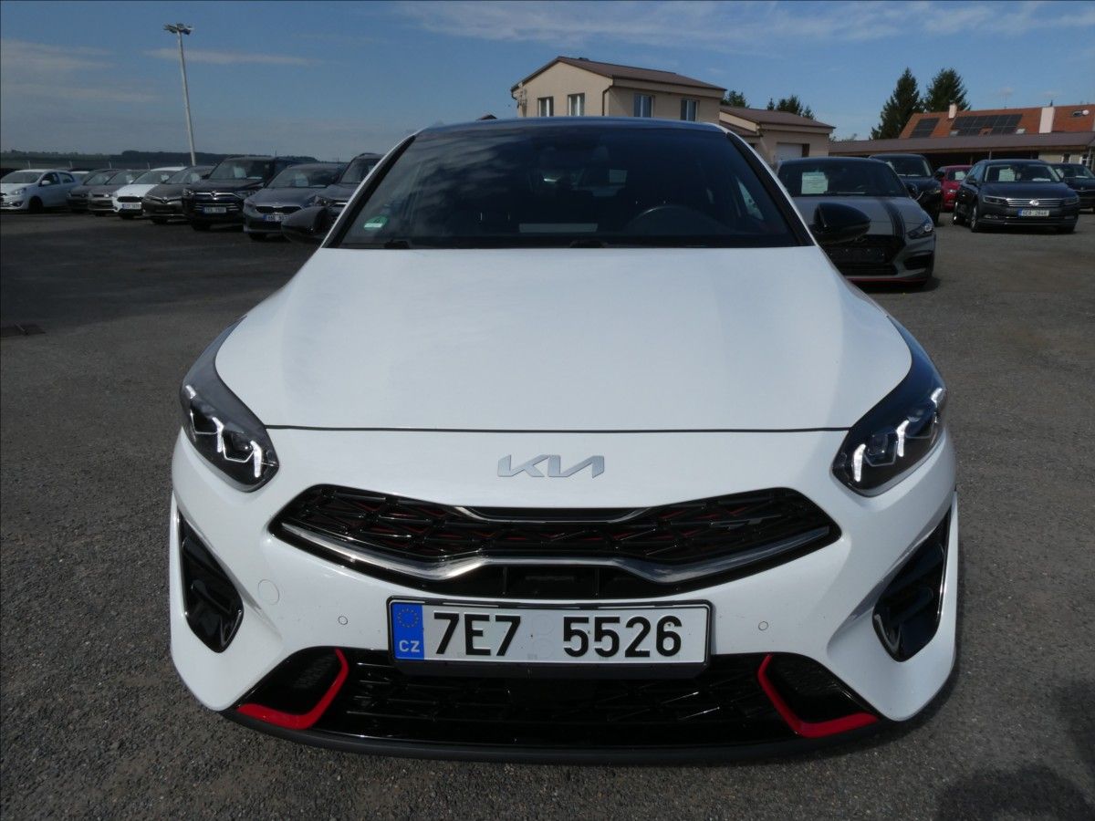 Kia ProCeed, 1,6 T-GDI 150kW GT ZÁRUKA - fotka 2
