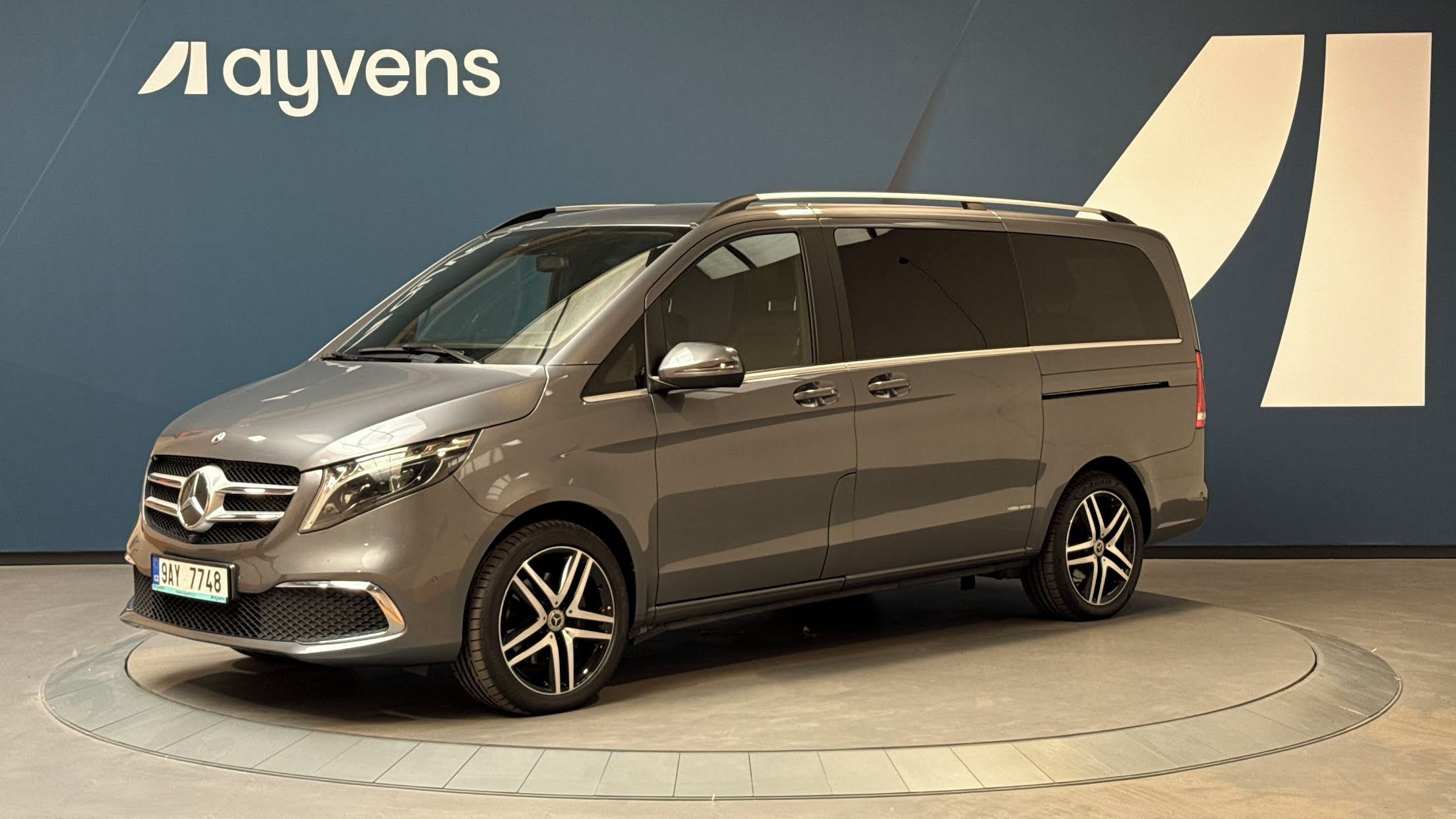 Mercedes-Benz Třídy V, V 250 d L Exclusive Auto - fotka 4