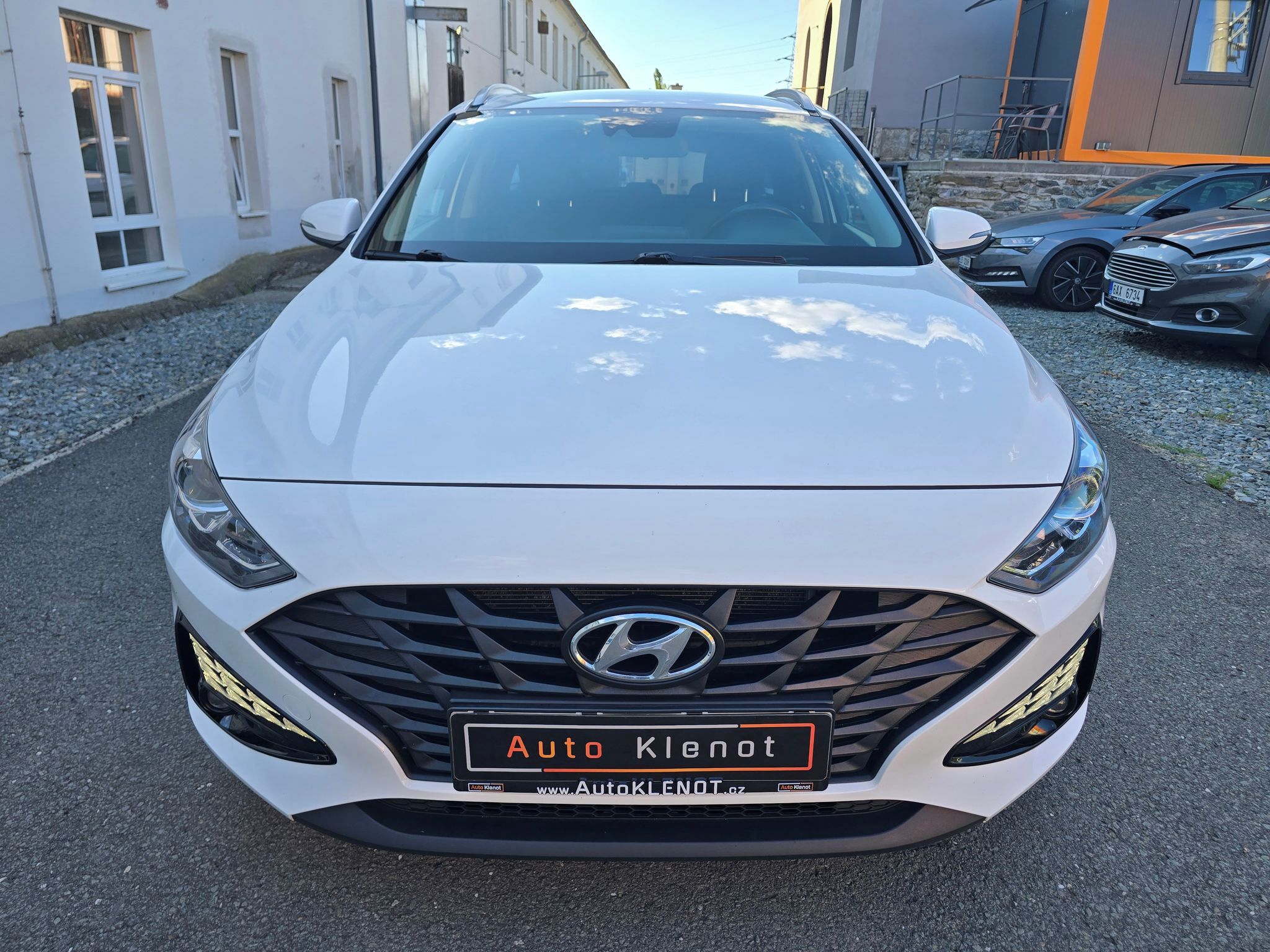 Hyundai i30, 1.6CRDi COMFORT LED KAMERA NAV - fotka 3