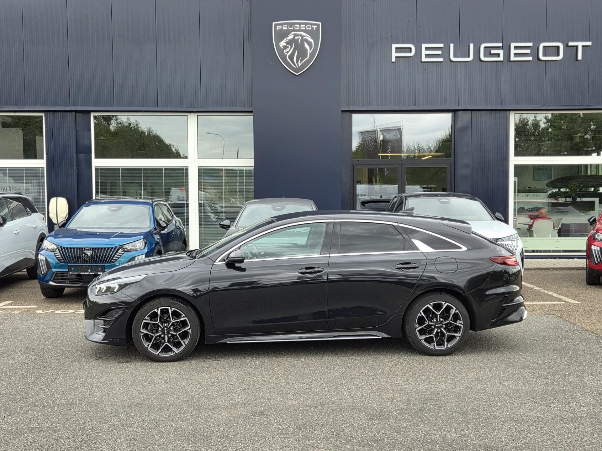 Kia ProCeed, 1.5 T-GDI 118 GT line DCT - fotka 2