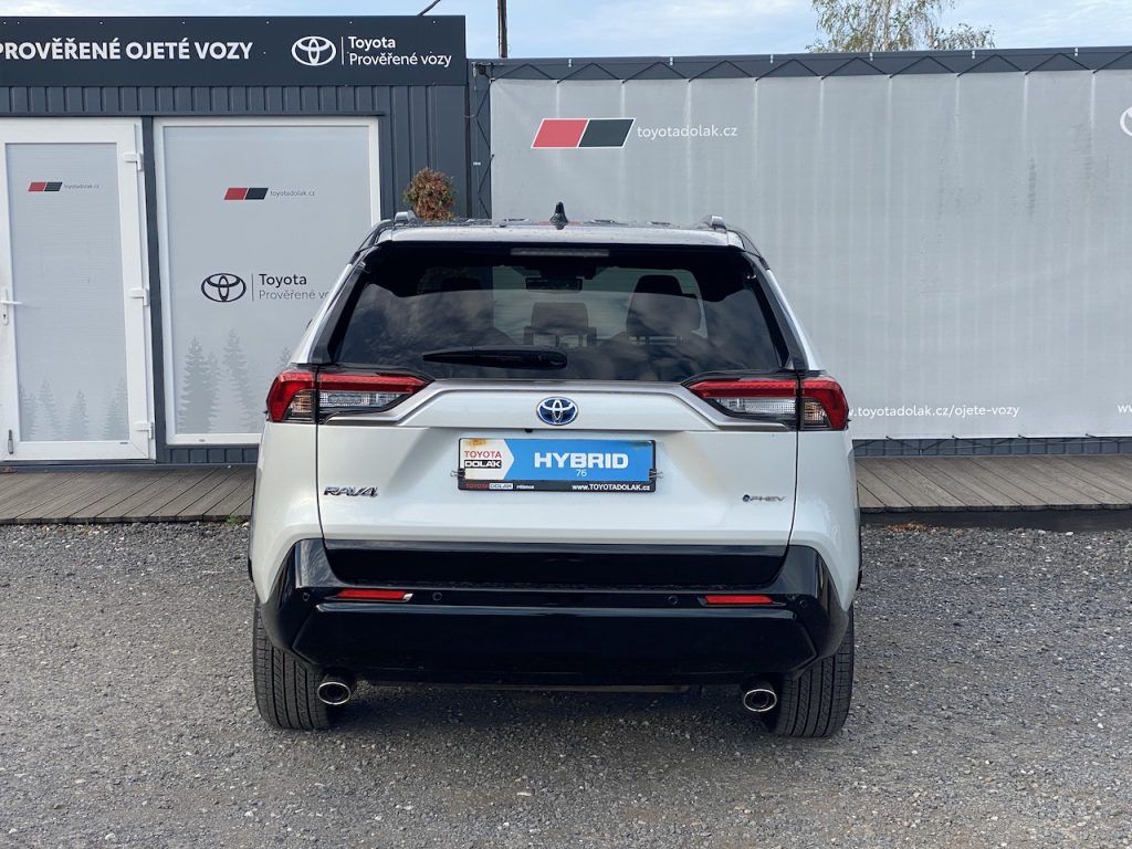 Toyota Rav4, 2.5Plug-in, ČR, Selection, 4x4 - fotka 6