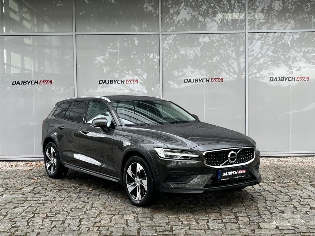 Volvo V60, 2,0 CROSS COUNTRY B4 AWD, DPH - fotka 3