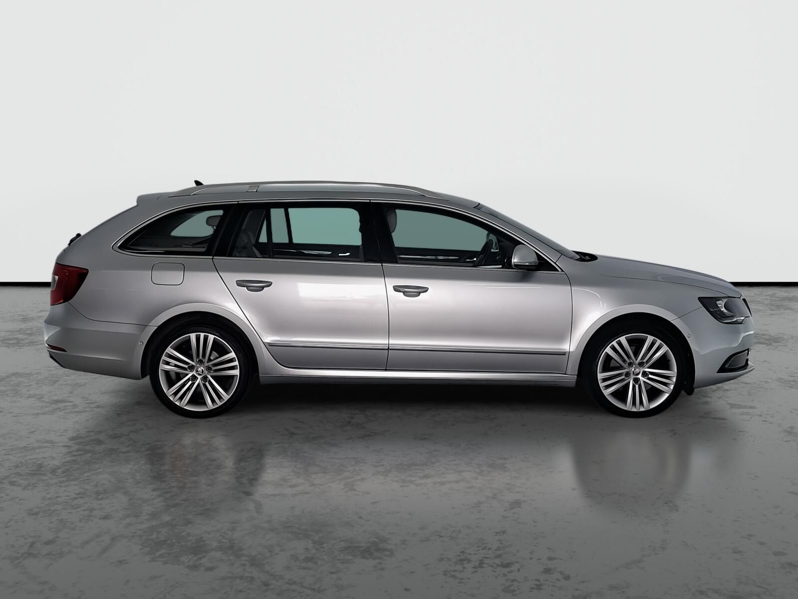 Škoda Superb, 2.0 TDI, 4X4, Automat - fotka 6