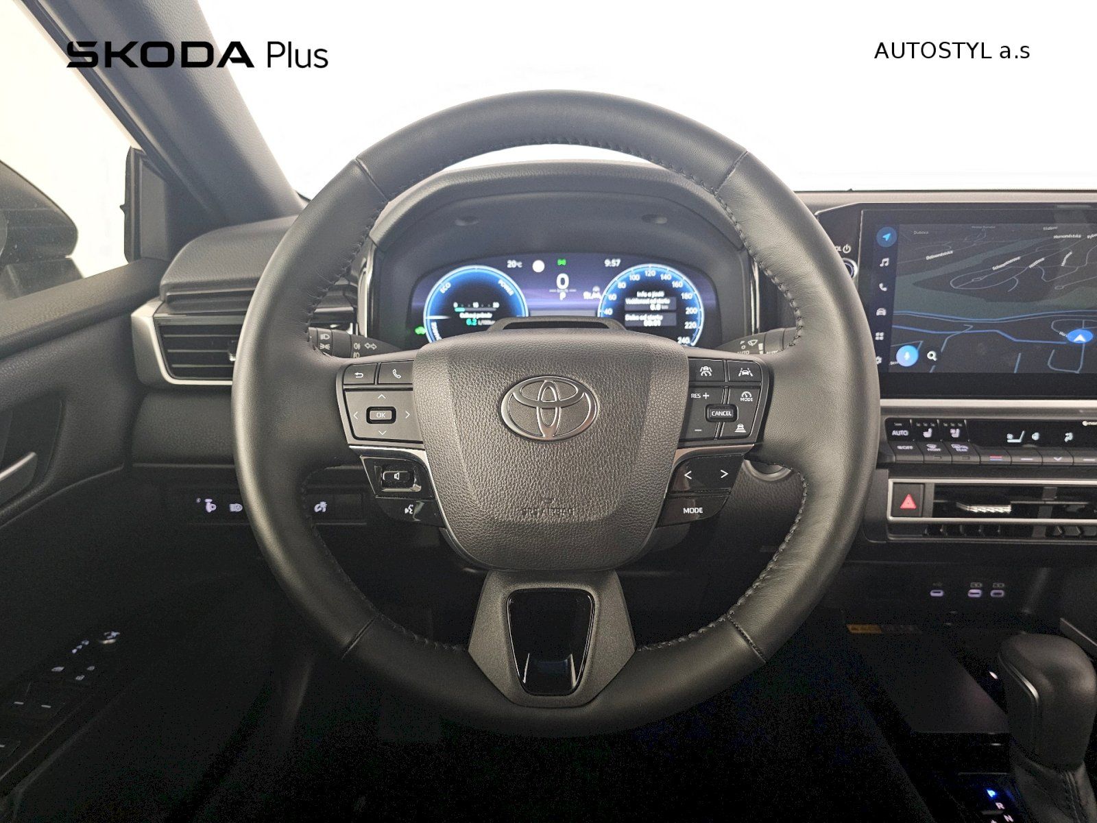Toyota Camry, 2.5HEV 230k PRESTIGE - fotka 5