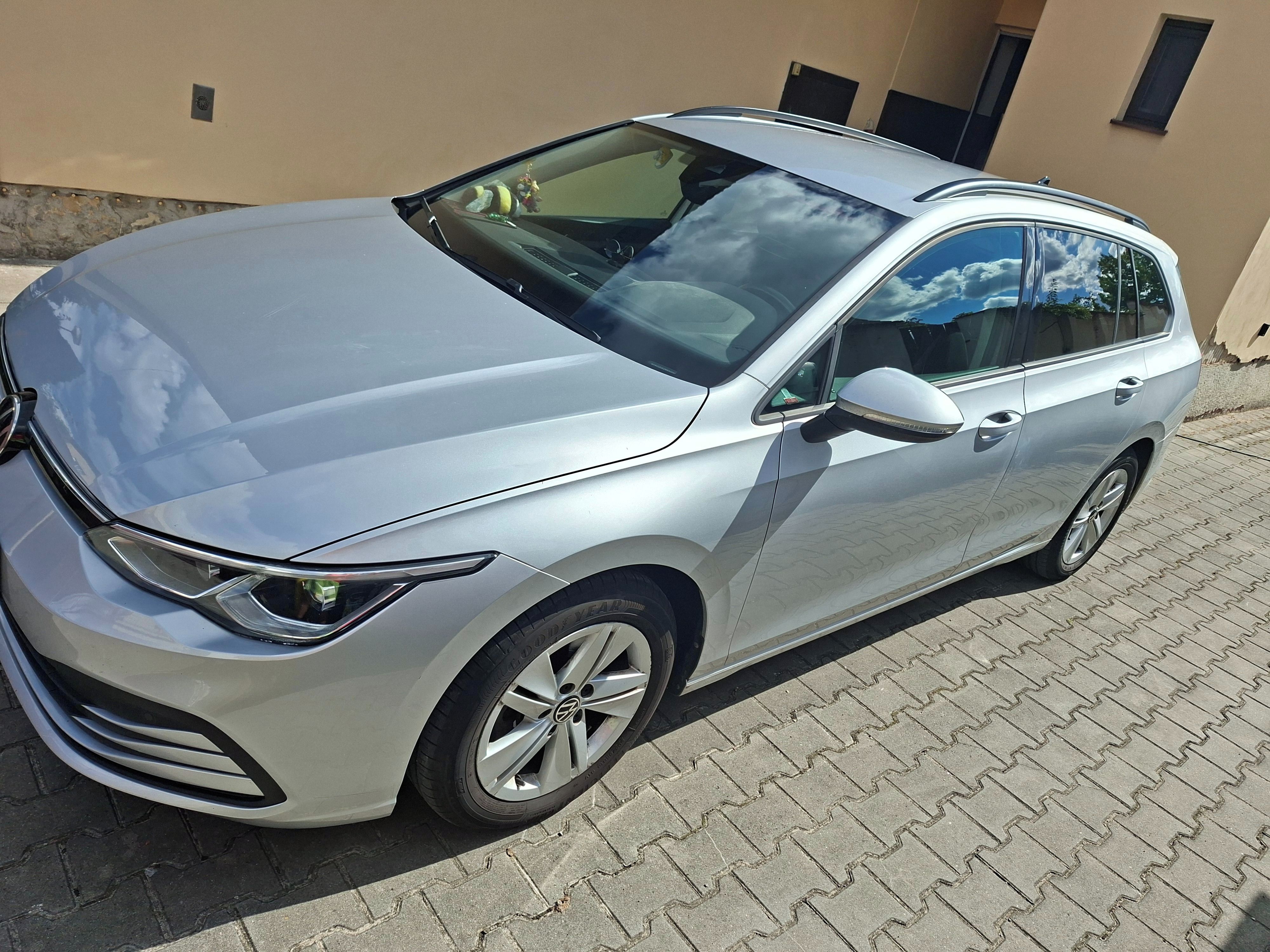 Volkswagen Golf, Golf Variant Life 1,5 TSI 6G - fotka 3