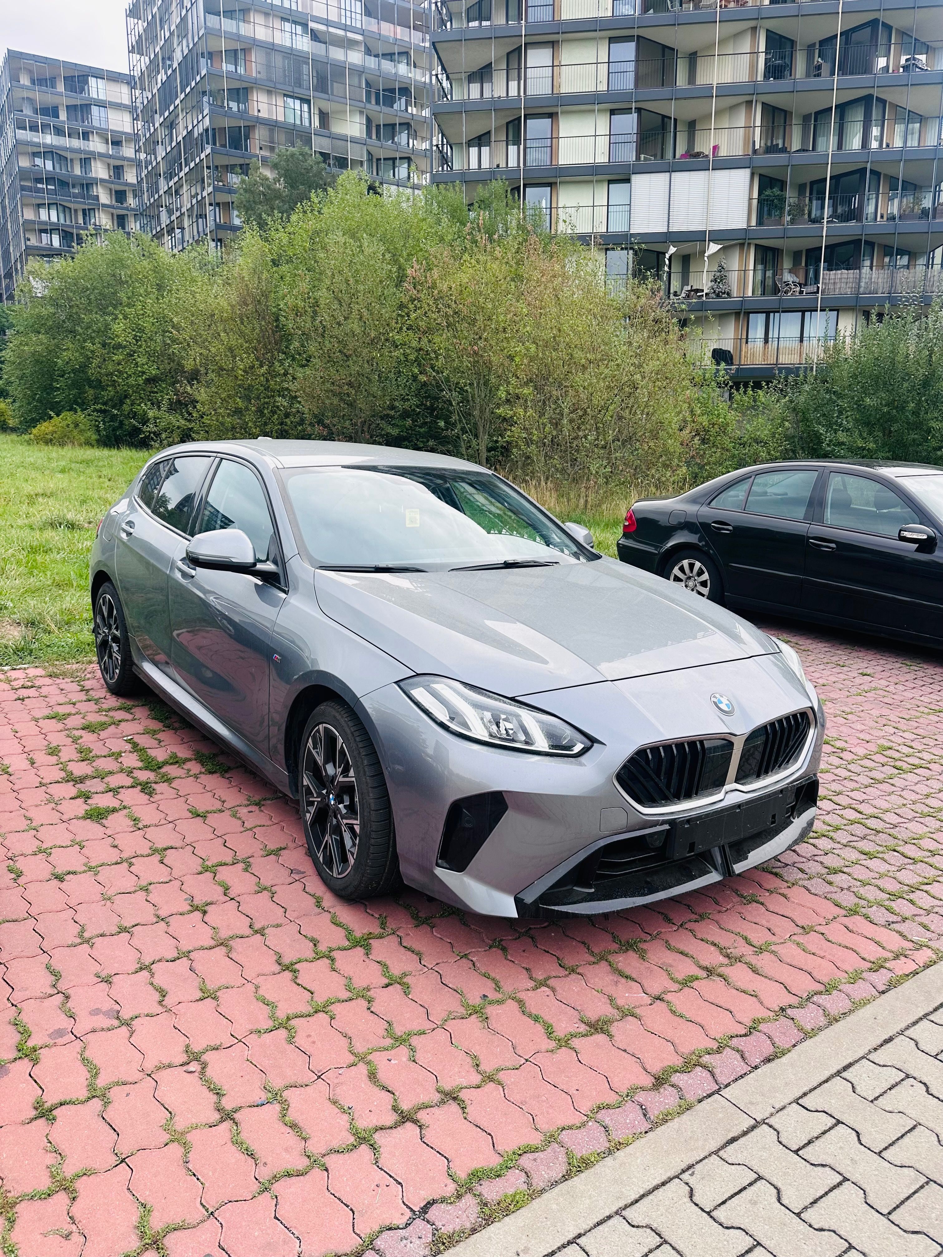BMW Řada 1, 2.0 D 120 KWt 163 Hp - fotka 2