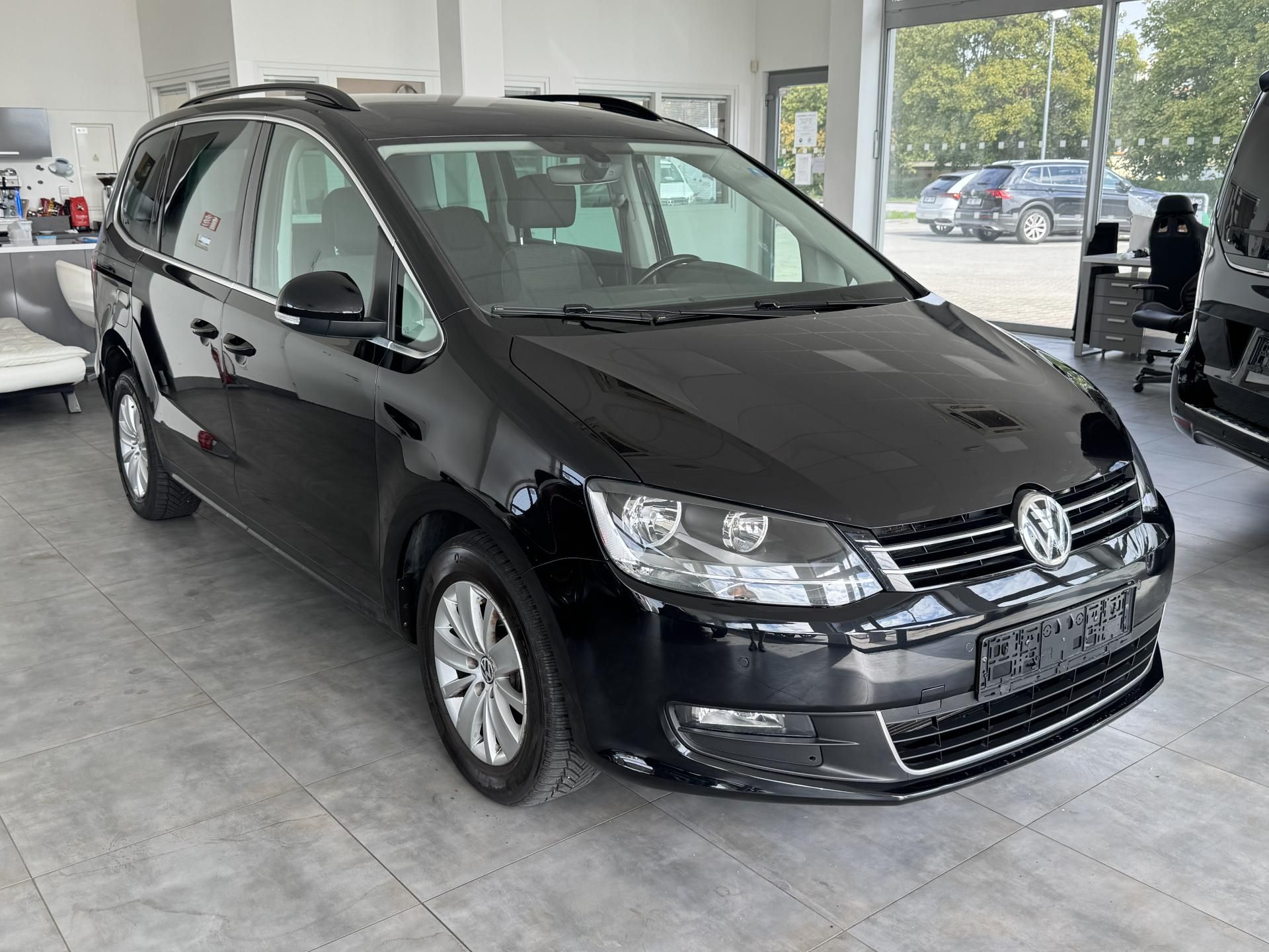 Volkswagen Sharan, 2,0TDi DSG 4x4 7.MÍST NAVI