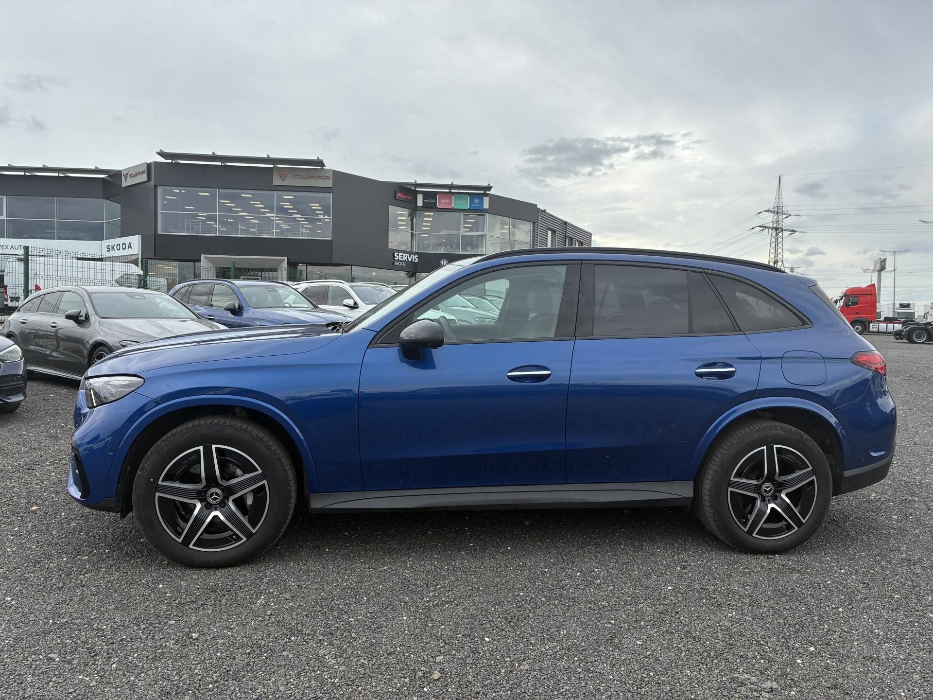 Mercedes-Benz GLC, 300de 4MATIC - fotka 3