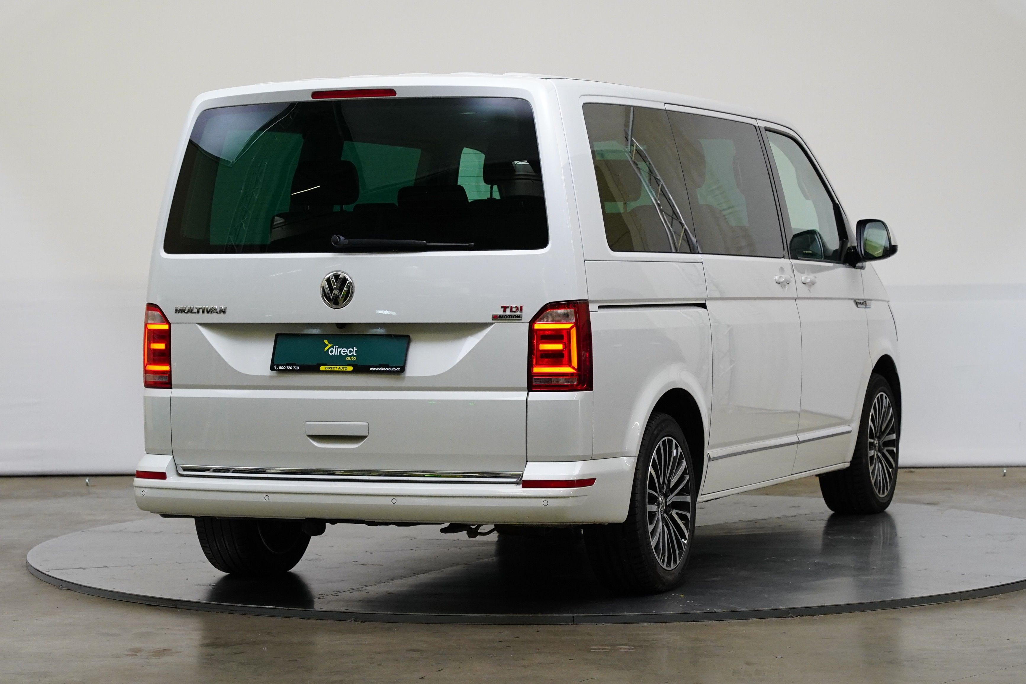 Volkswagen Multivan, 2.0 TDI 150kW 4Motion Highline - fotka 2