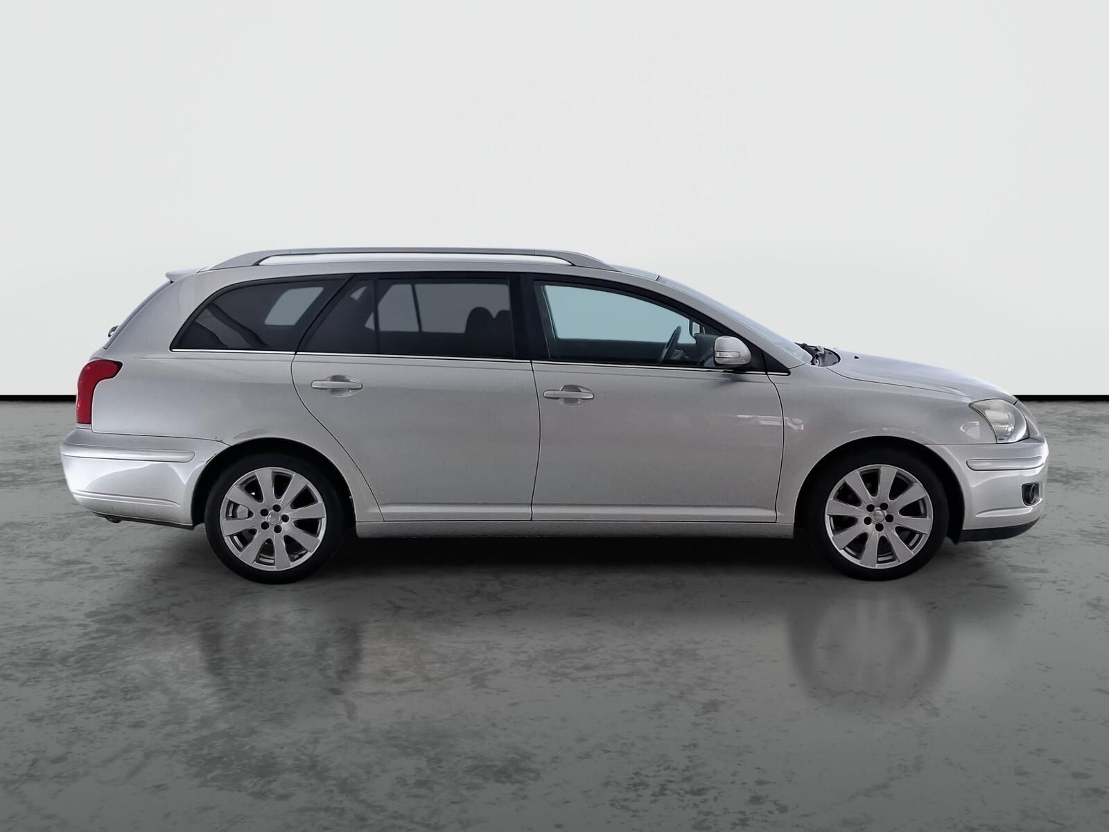 Toyota Avensis, 2.0 D-4D, po STK - fotka 6