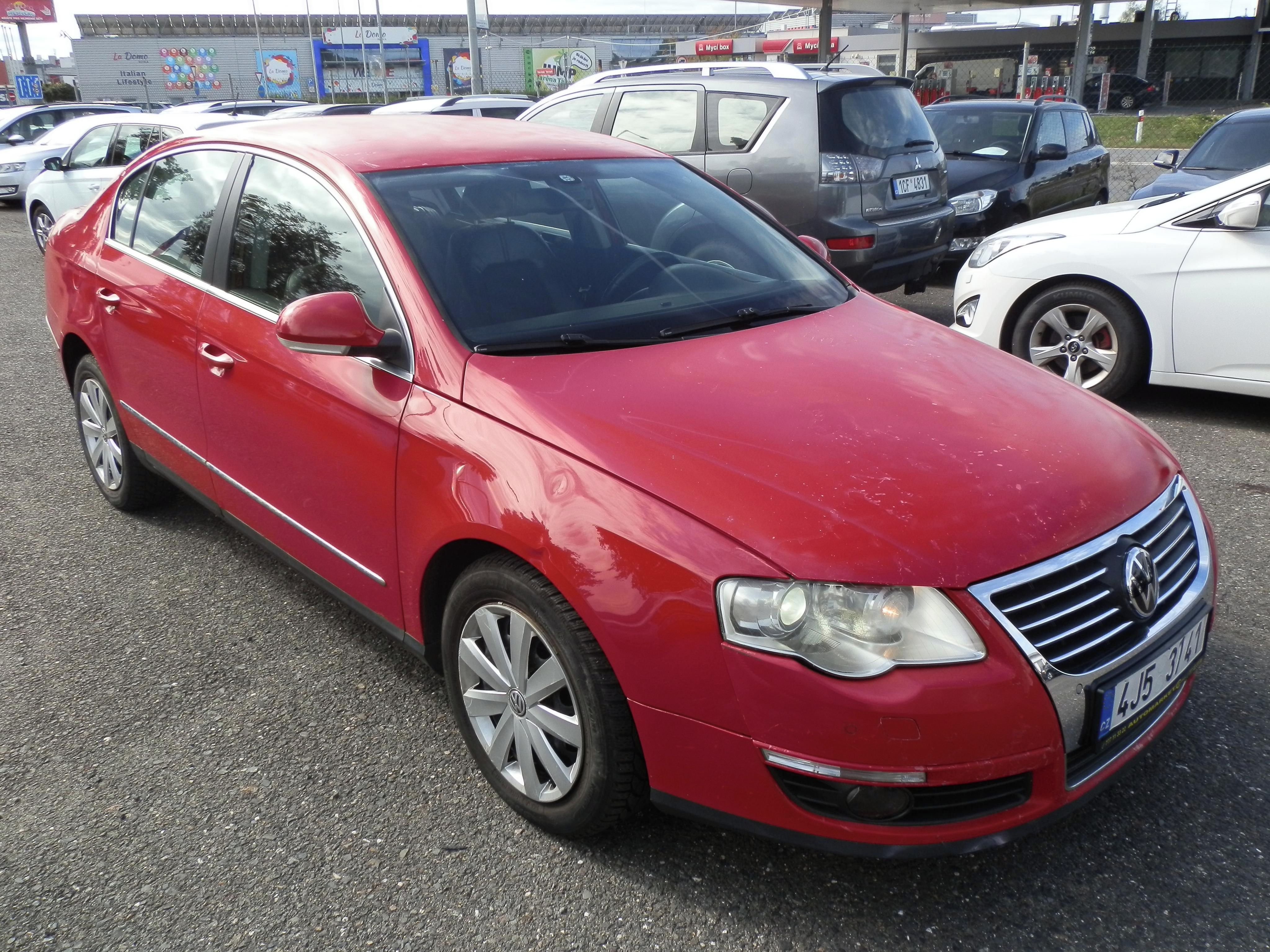 Volkswagen Passat, 2,0 FSi DSG - fotka 6