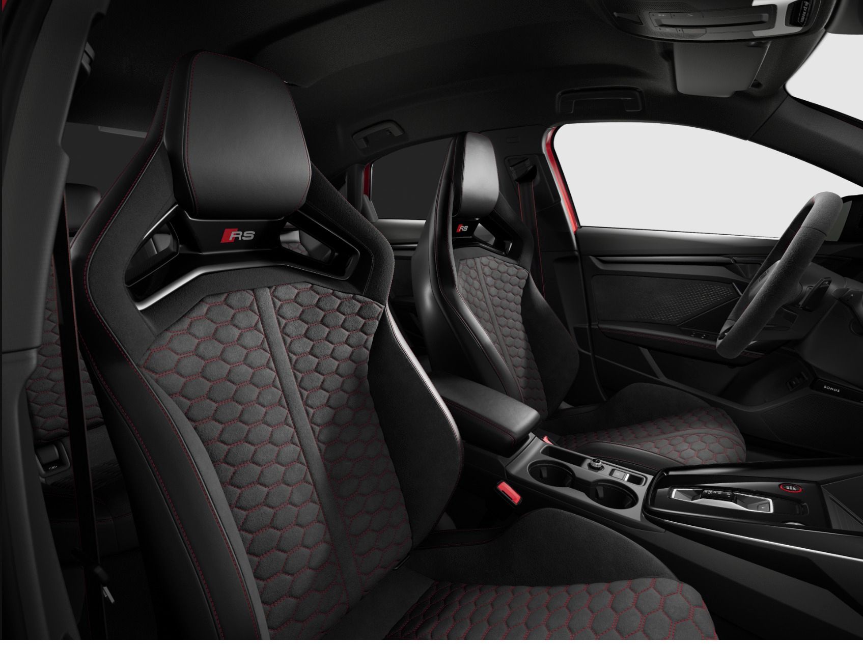 Audi RS3, Limuzína 2.5 TFSI 294kW - fotka 4
